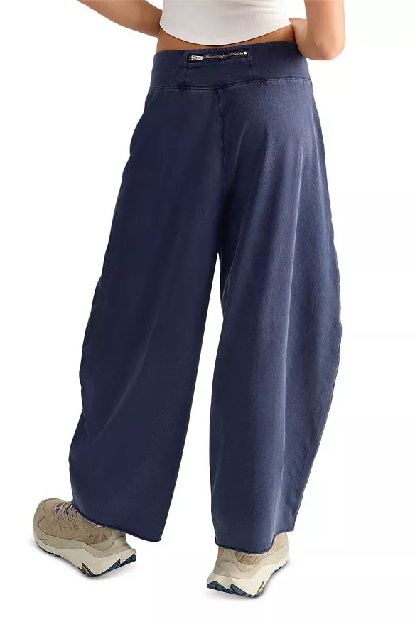 Hot Shot Easy Pant In True Navy