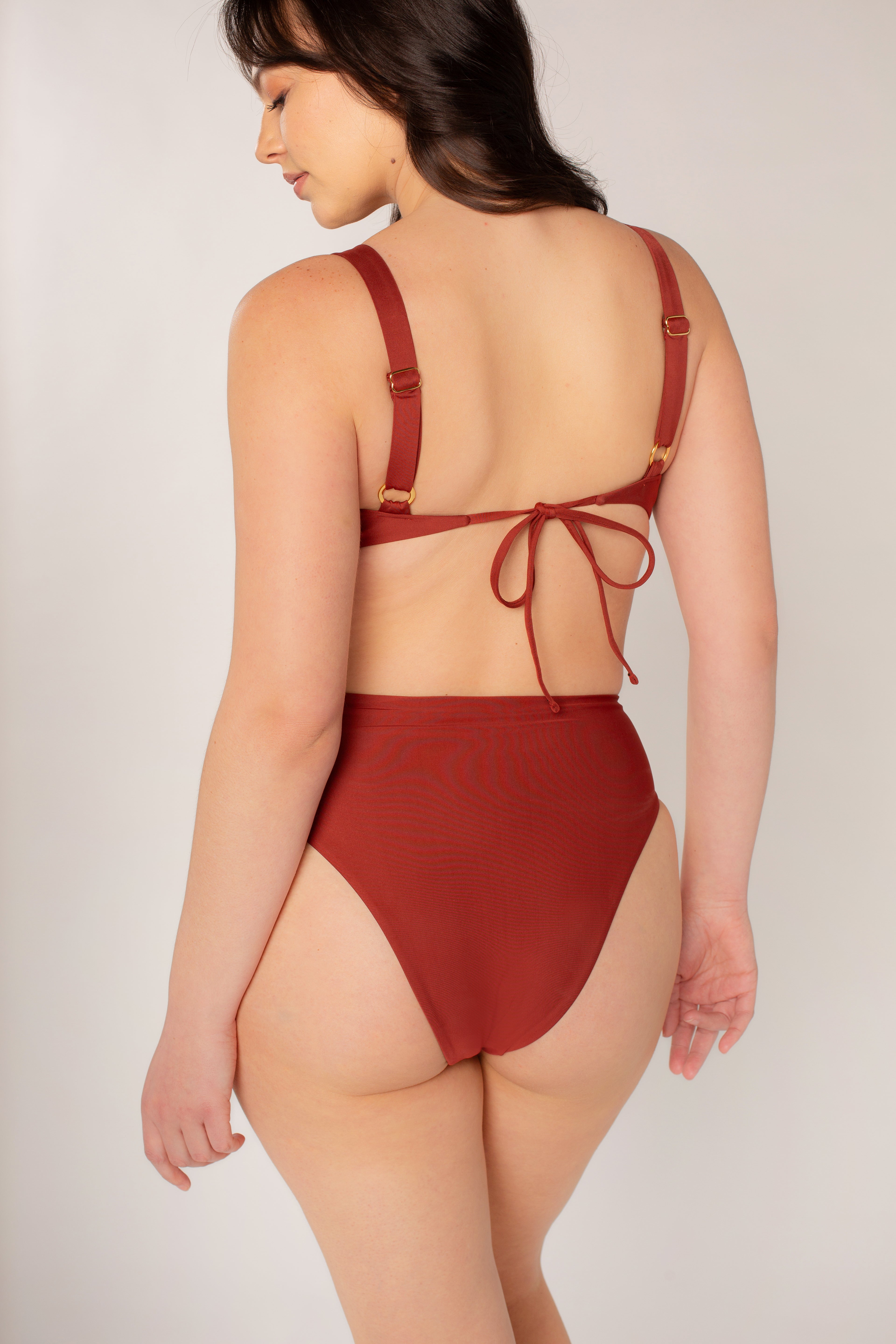 Brick Ciara Hardware Top