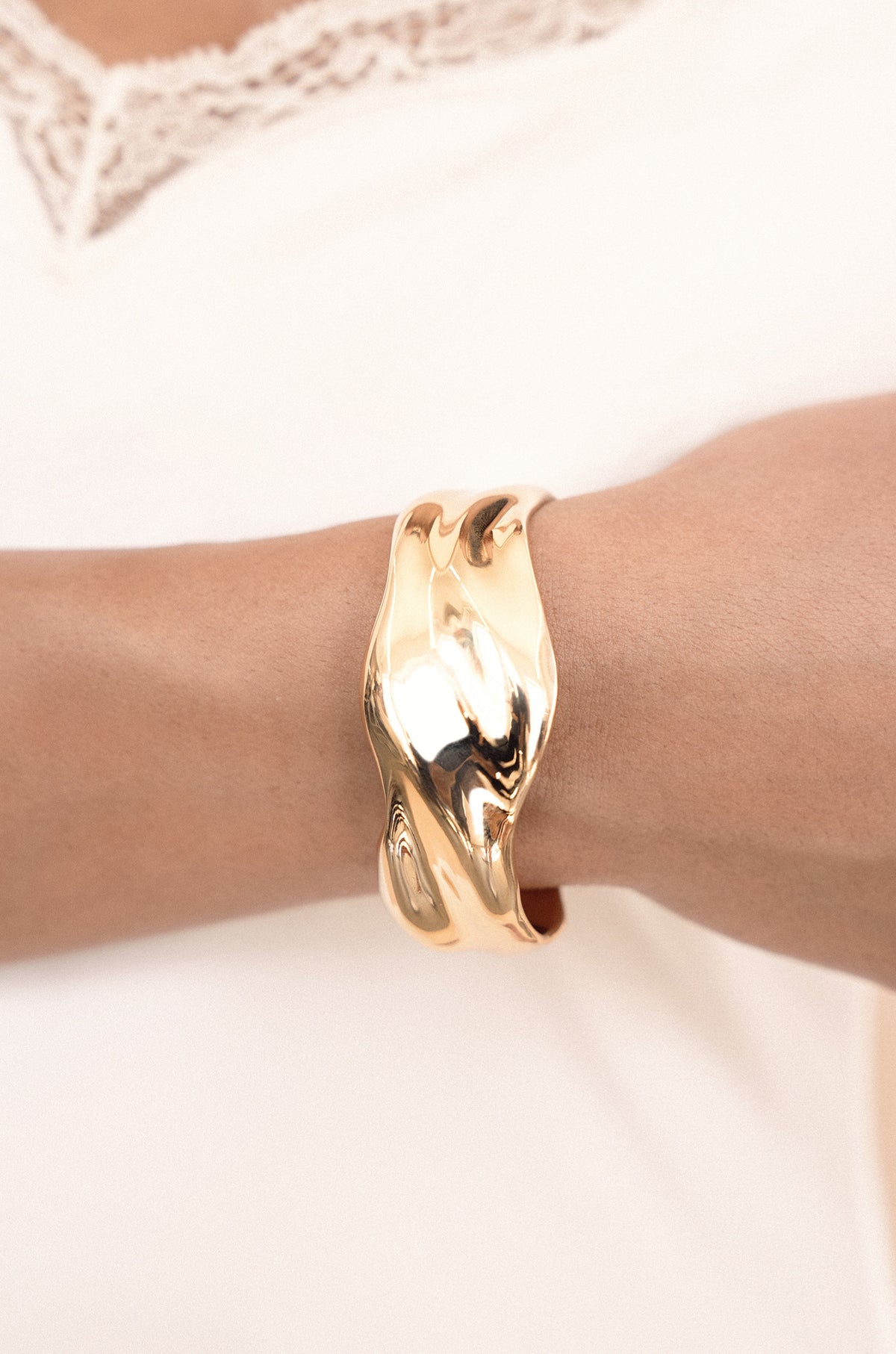 Wavy Days Cuff