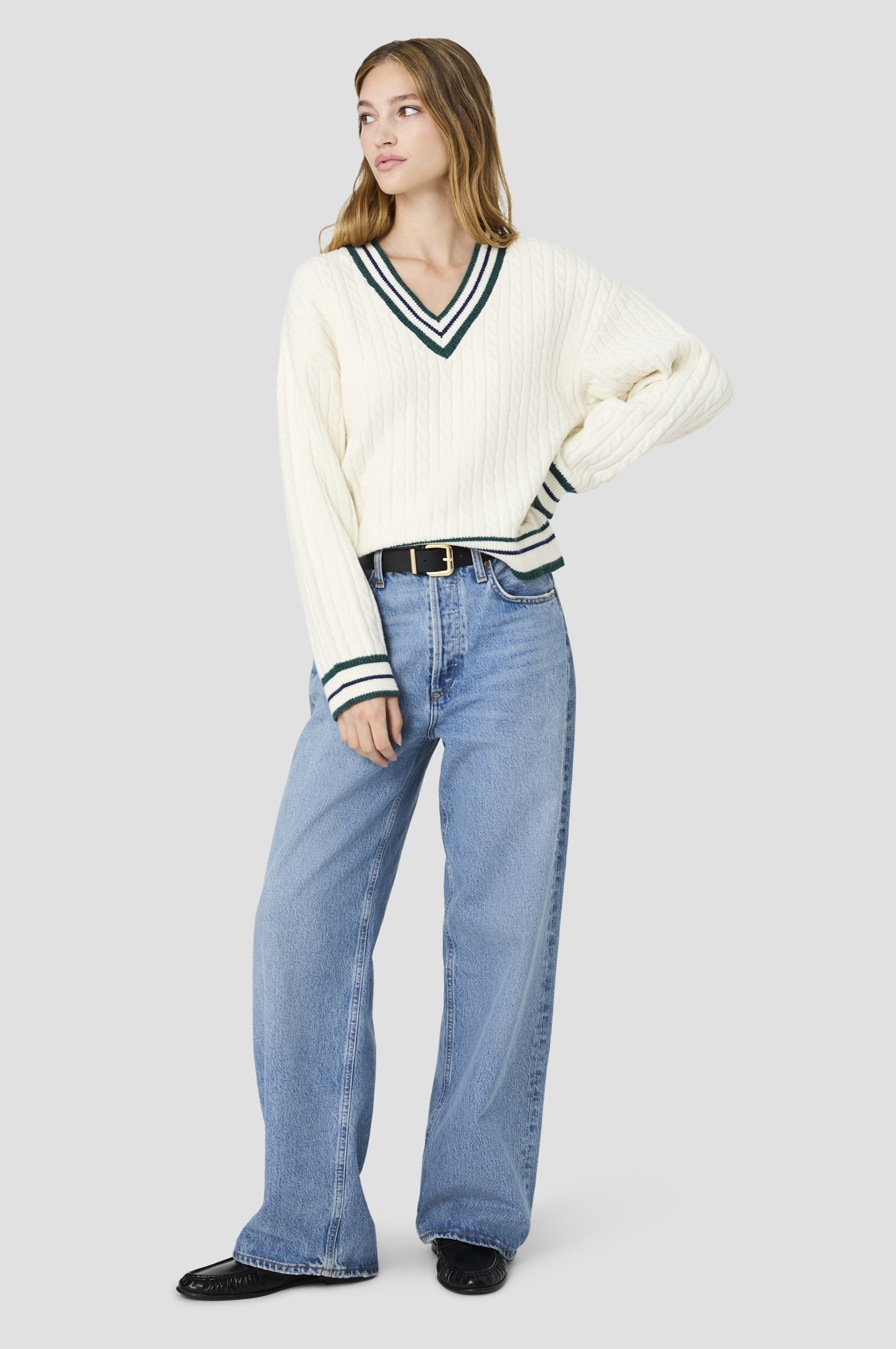 Aleyna Knit V-Neck Cable Pullover