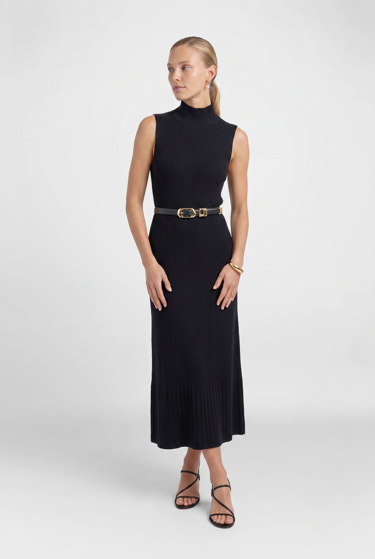 Gailoa Mockneck Sleeveless Midi Cashmere Sweaterdress In Black