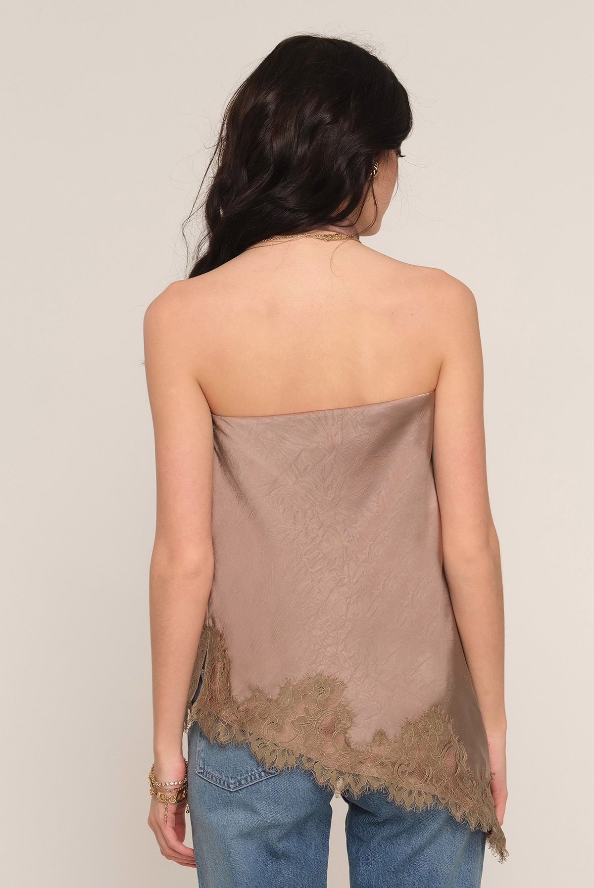 Belle Top In Doe
