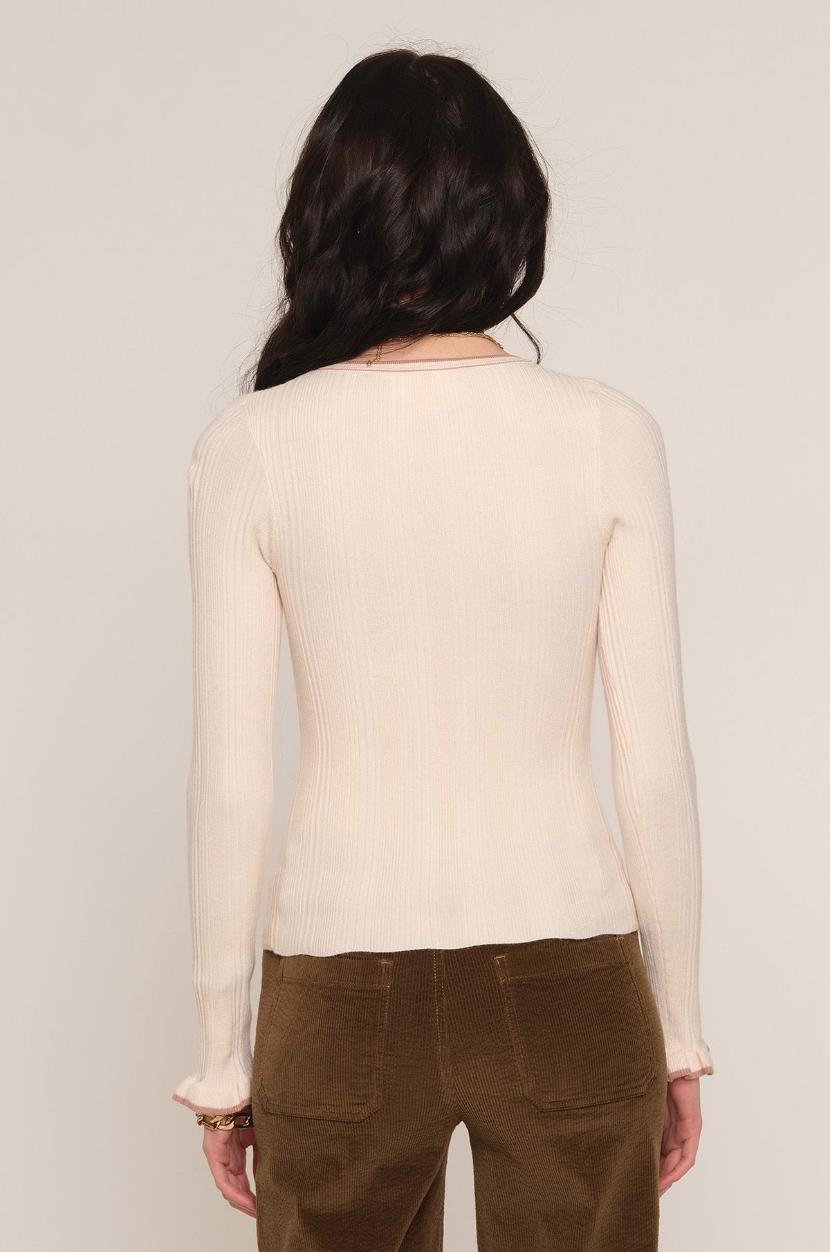 Pine Top In Ivory