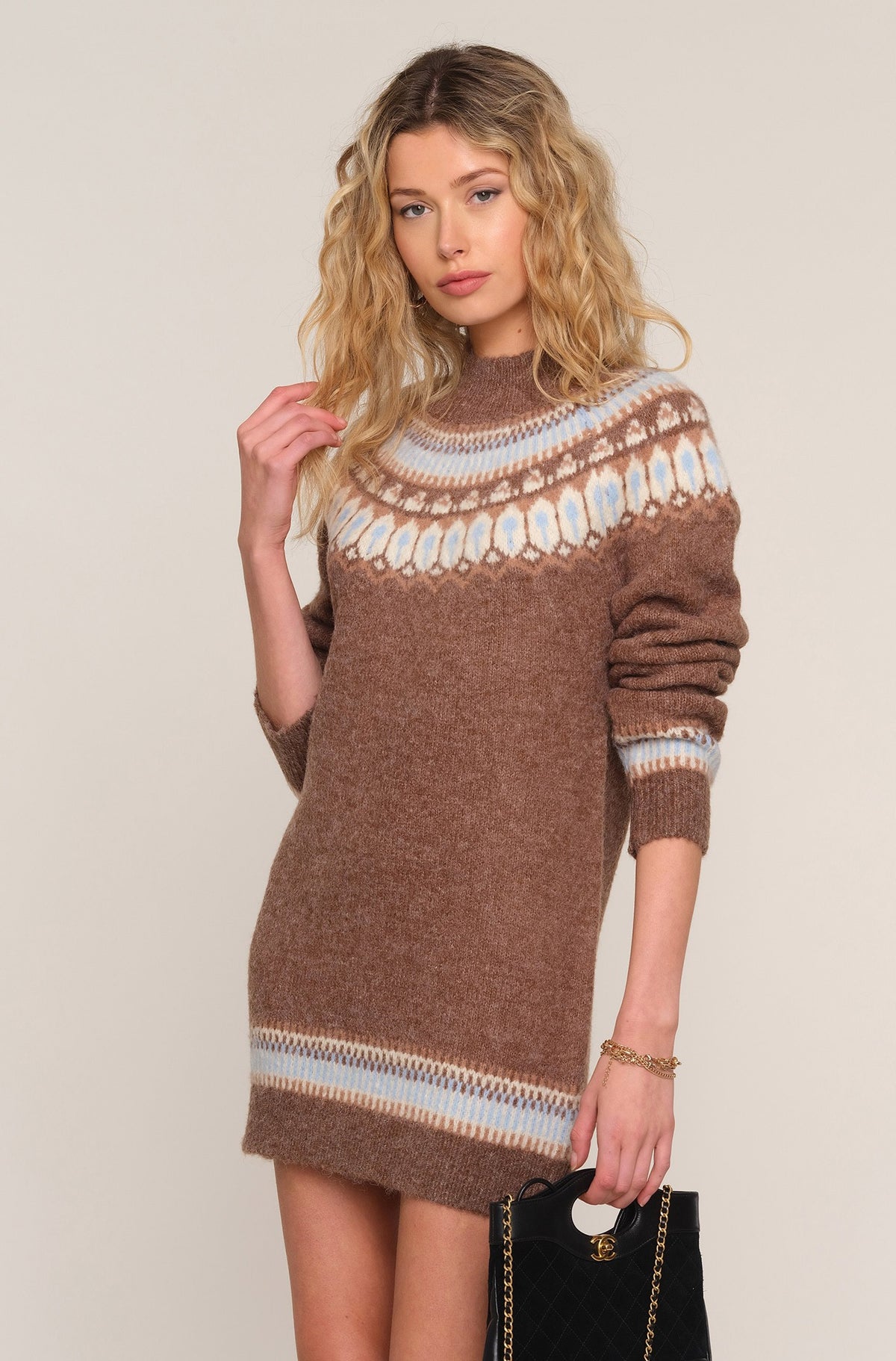 Roxas Mini Sweaterdress In Walnut