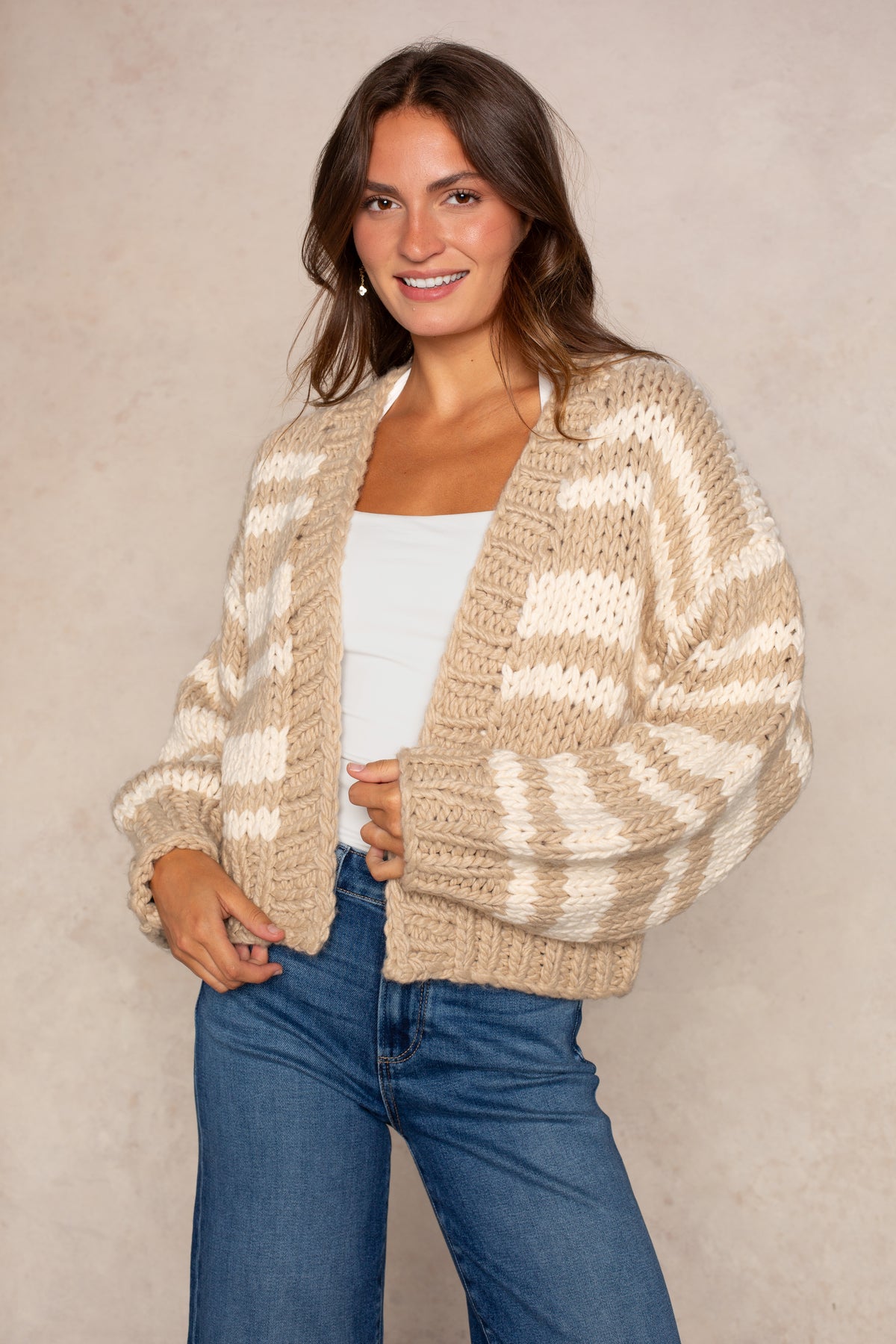 Geegee Cardi