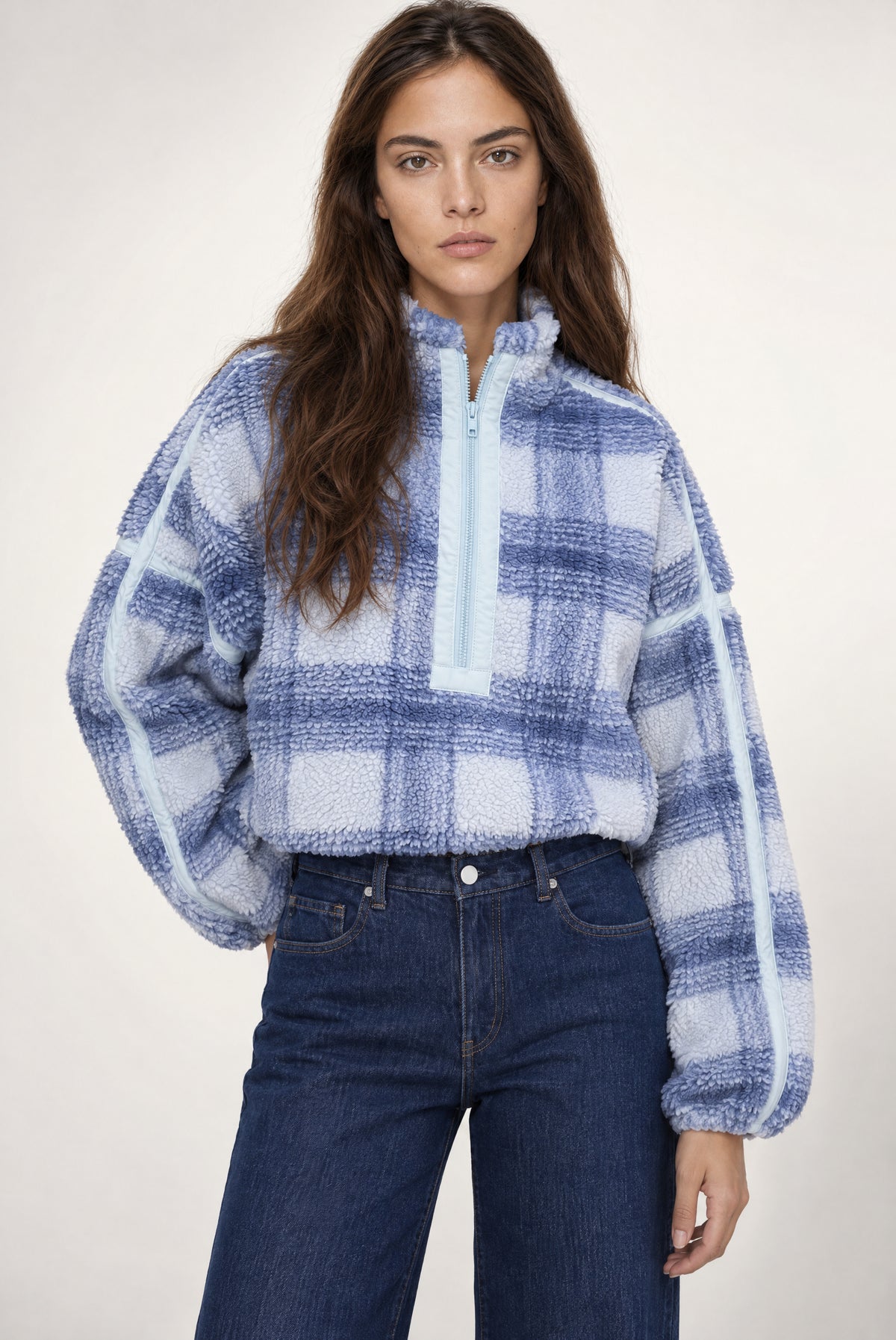 Stevie Printed Sherpa Jacket In Icy Blue