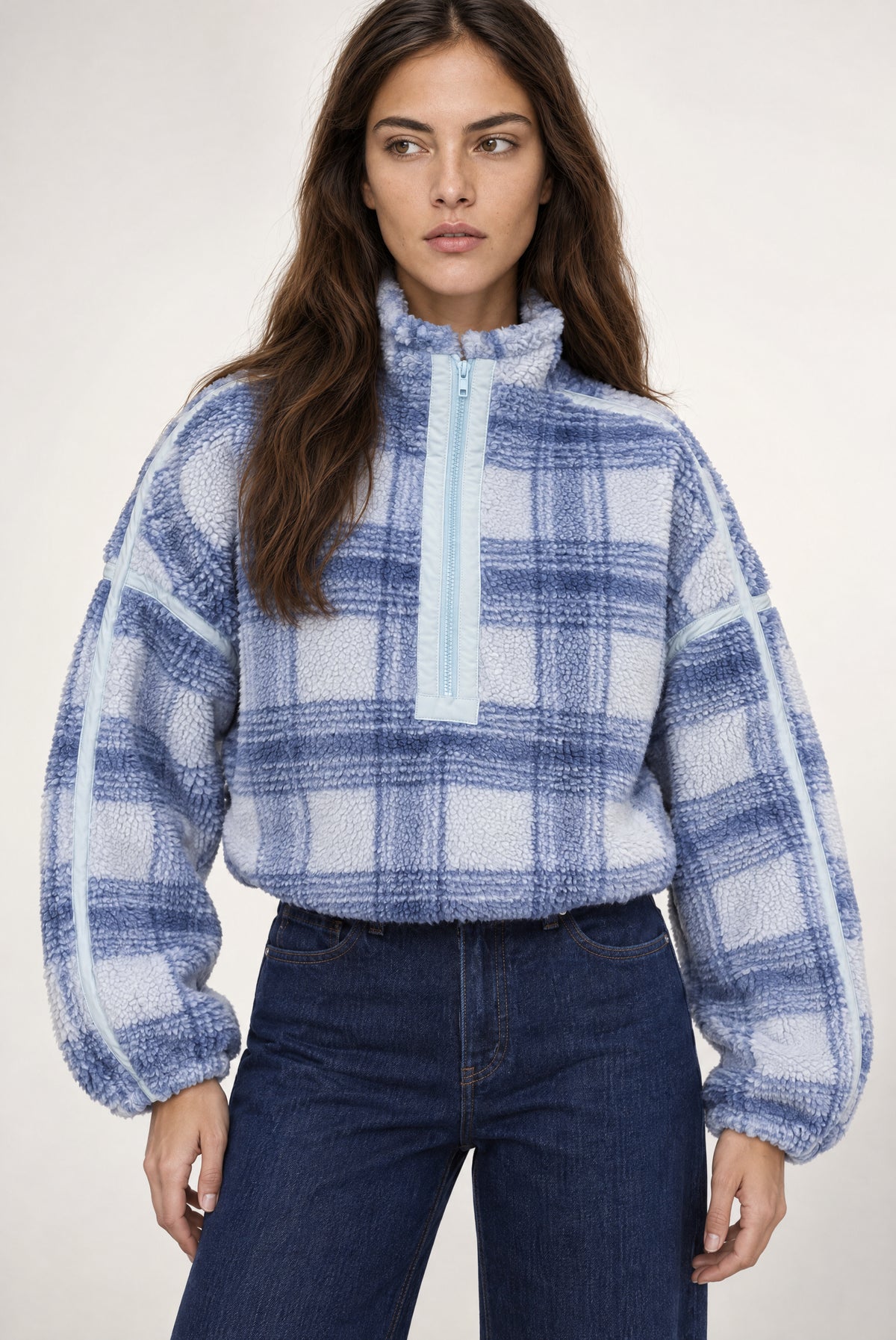 Stevie Printed Sherpa Jacket In Icy Blue