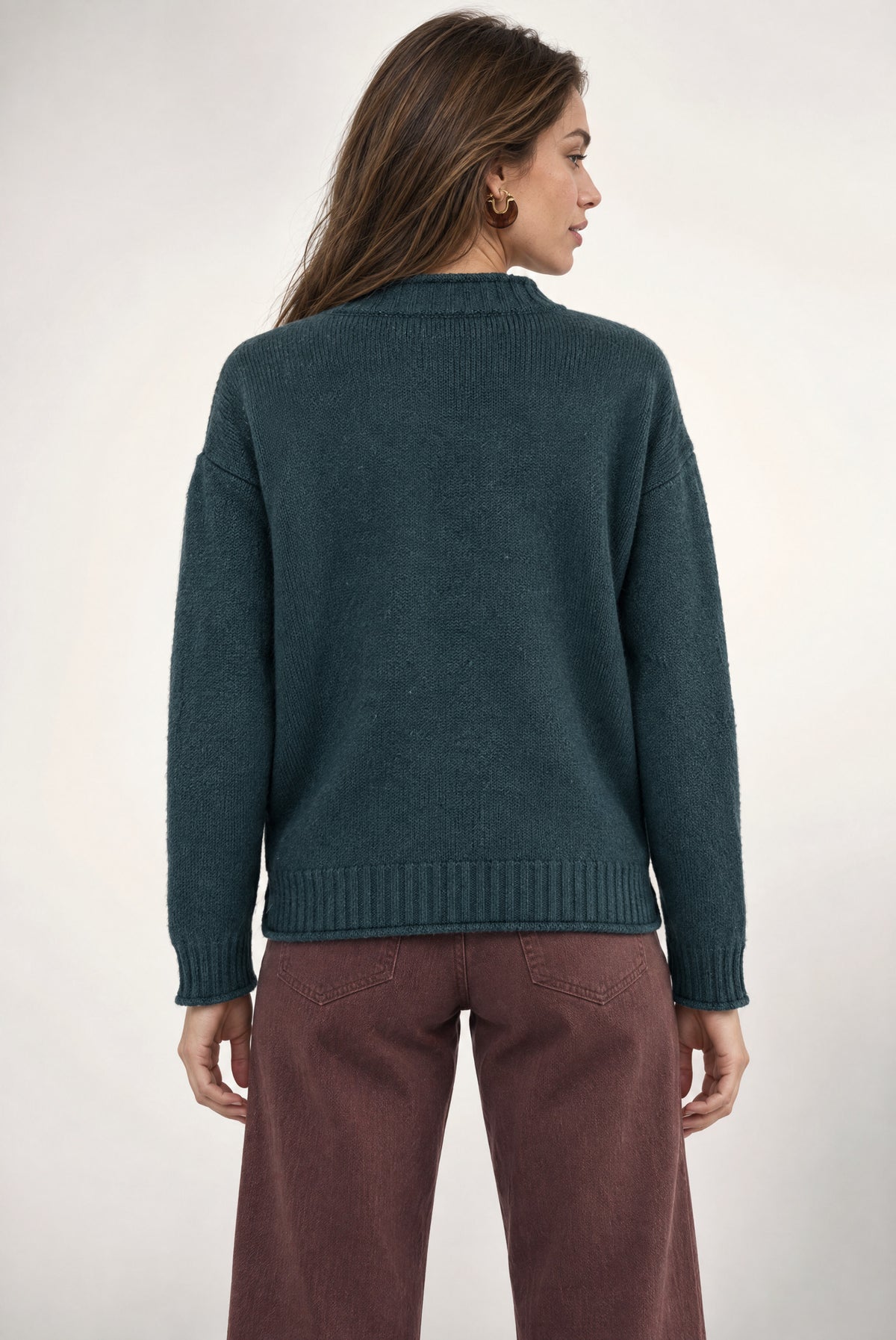 Vanessa V Neck Sweater In Green