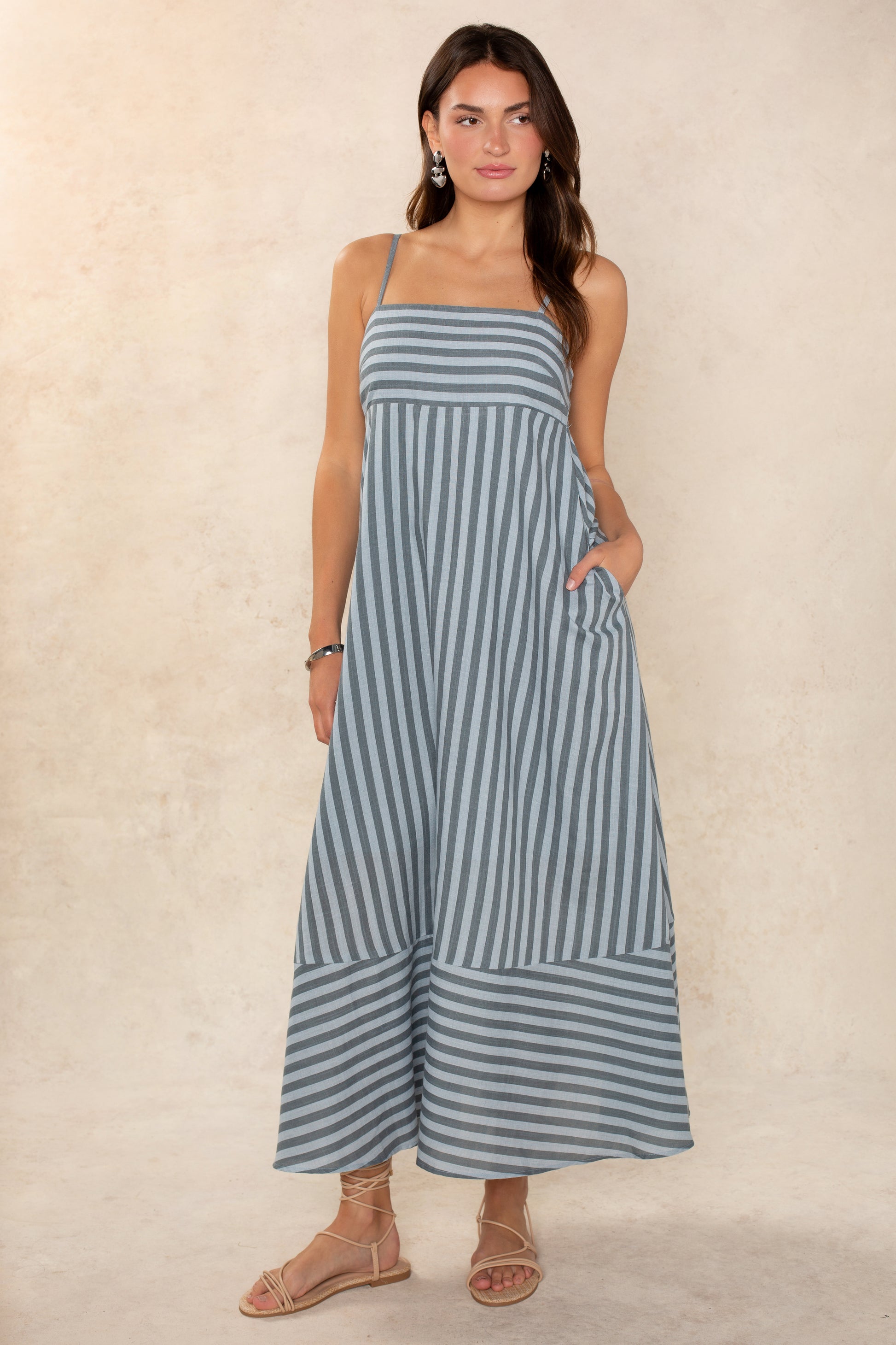 Anya Babydoll Maxi Dress Blue Multi / M Anya Babydoll Maxi Dress Blue Multi / M