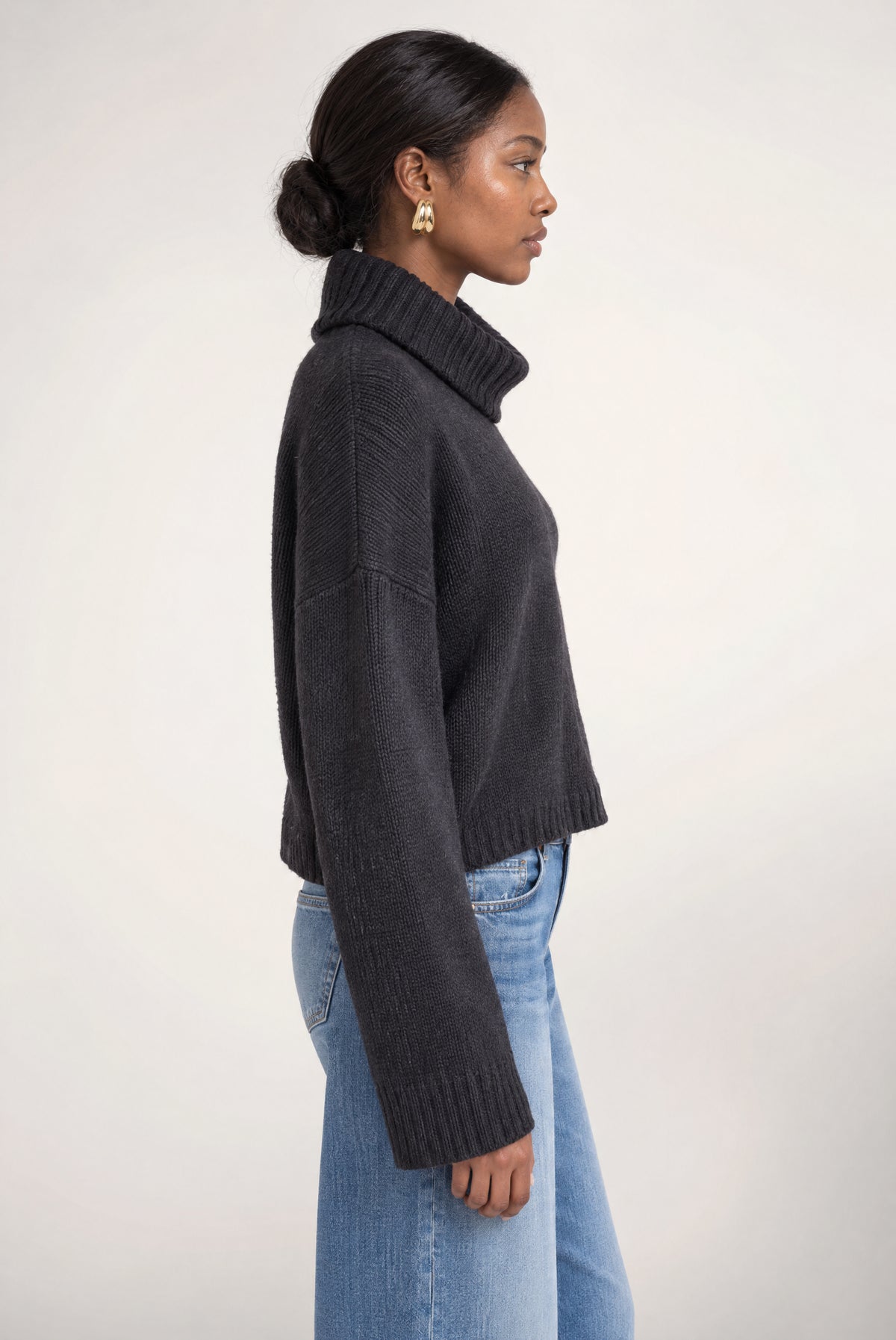 Ulla Turtleneck Sweater In Black
