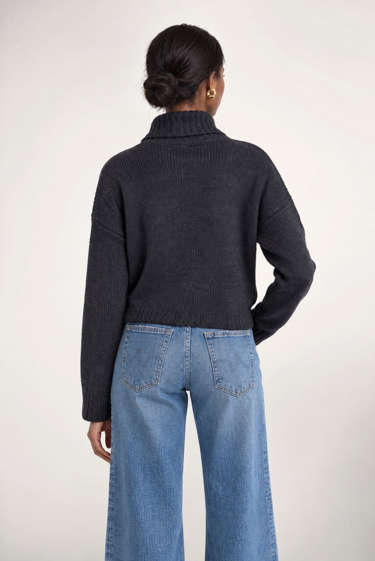 Ulla Turtleneck Sweater In Black