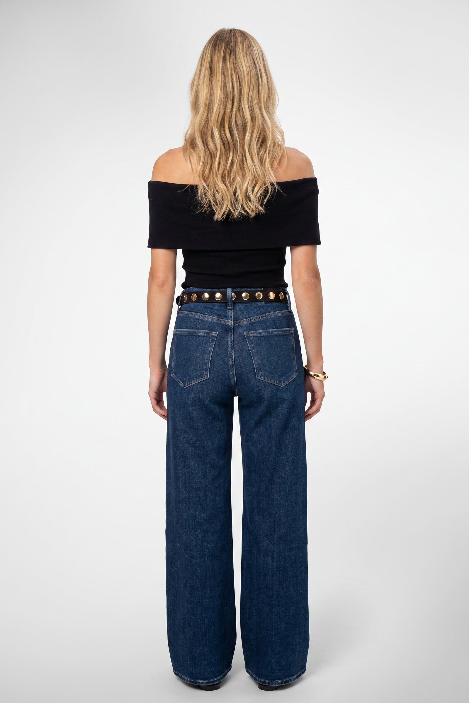 Anne Off The Shoulder Top In Black