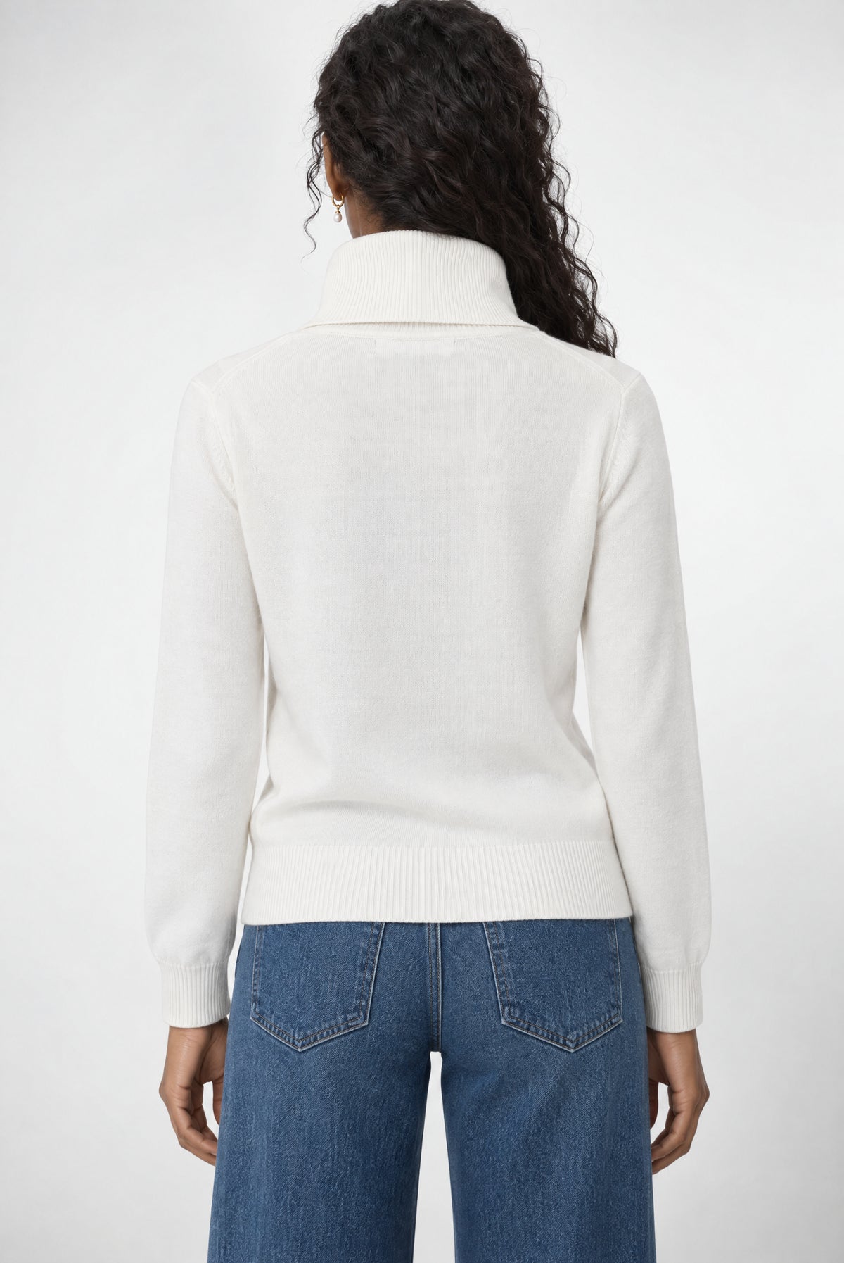 Winnie Turtleneck Sweater In Sea Salt