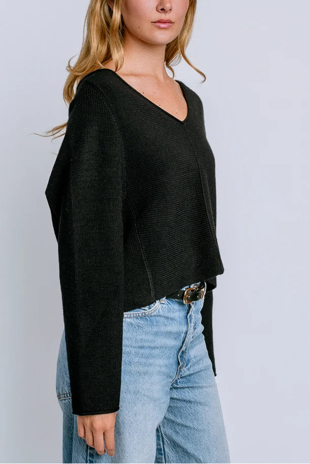 Asima Vneck In Black