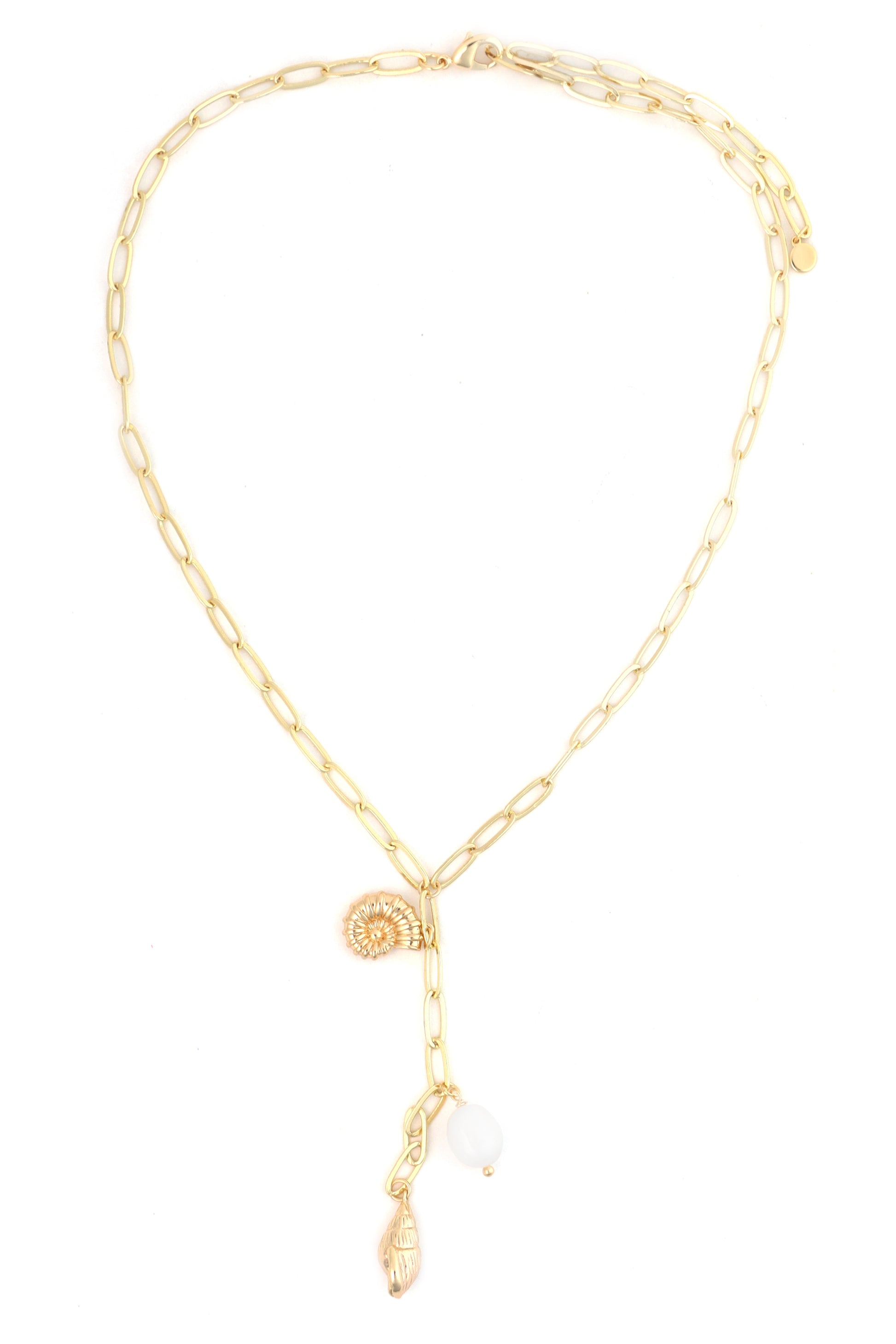 The South Moon Under 16 In Neck Gold Chain With Charm Shell features gold-plated brass oval links in a Y-shape, accented with three charms, including a shell detail, for an elegant and stylish gold necklace look.