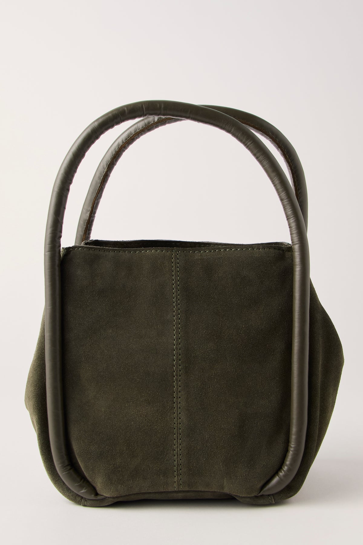 Barlow Bucket Bag