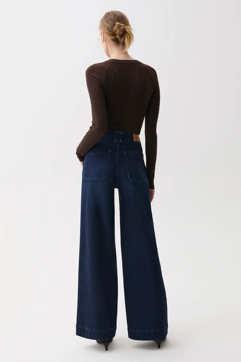 Lana Double Button High Rise Ultra Wide Leg Jean In Starstruck