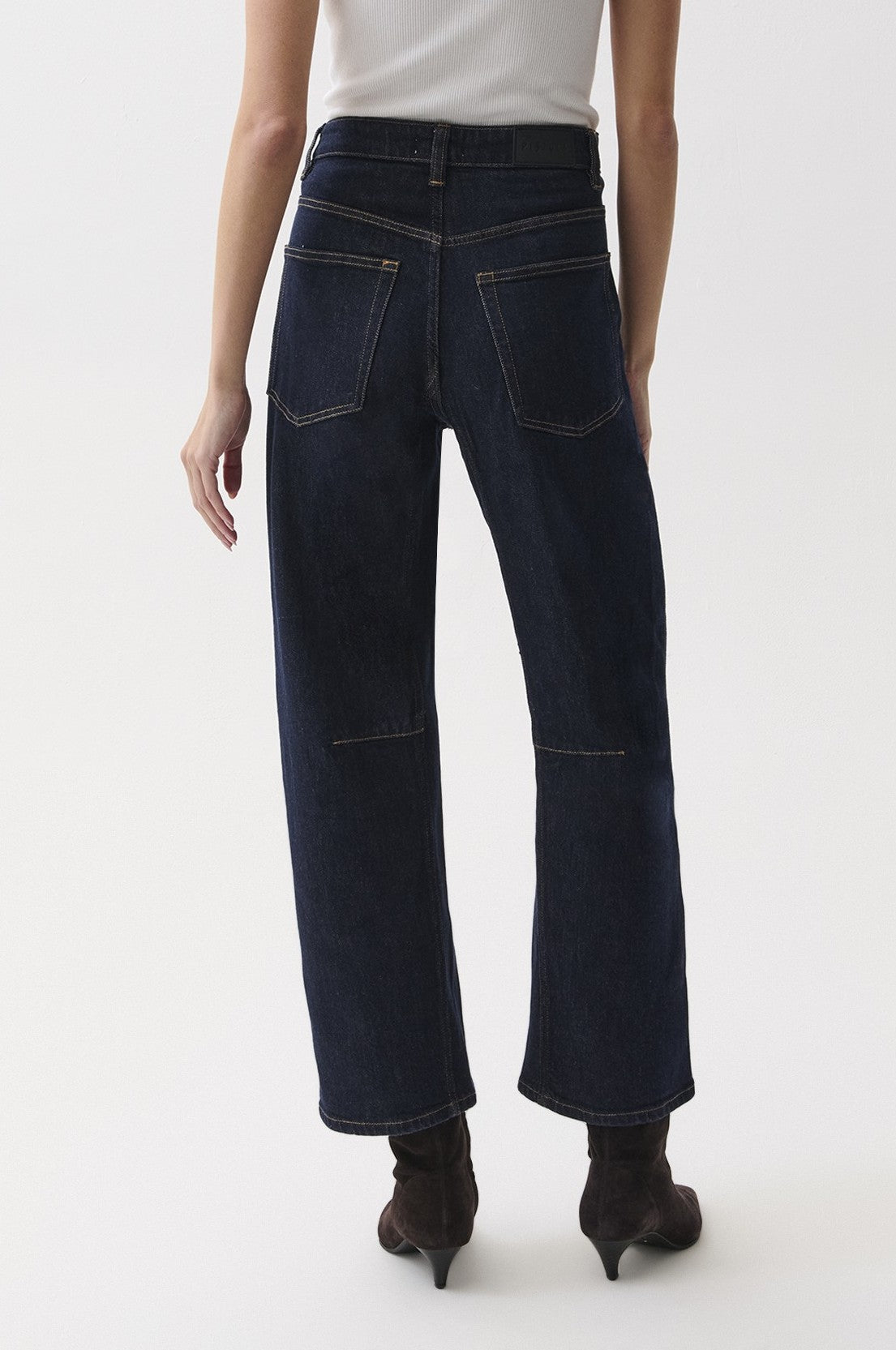 Beau Seamed Crescent Jean