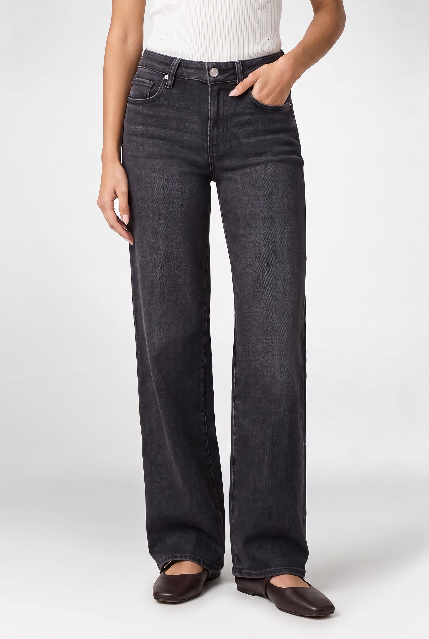 Tatum 32" Mid-Rise Wide Leg In Ink Black