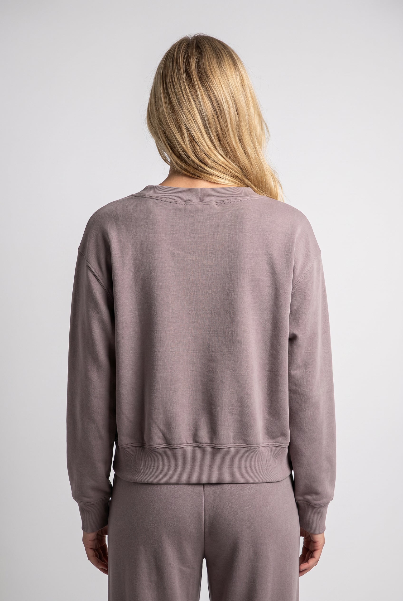 Scuba Crew Neck