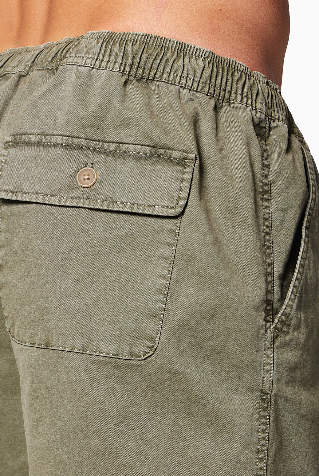 Laid Back Chine E-waist Short