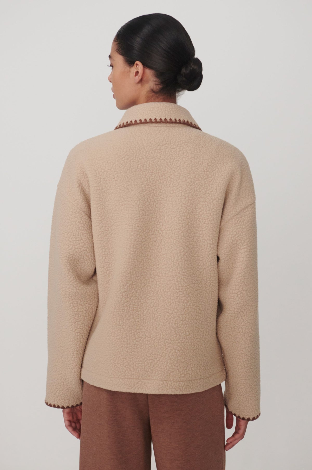 Ruiko Zip Through Fleece In Light Taupe
