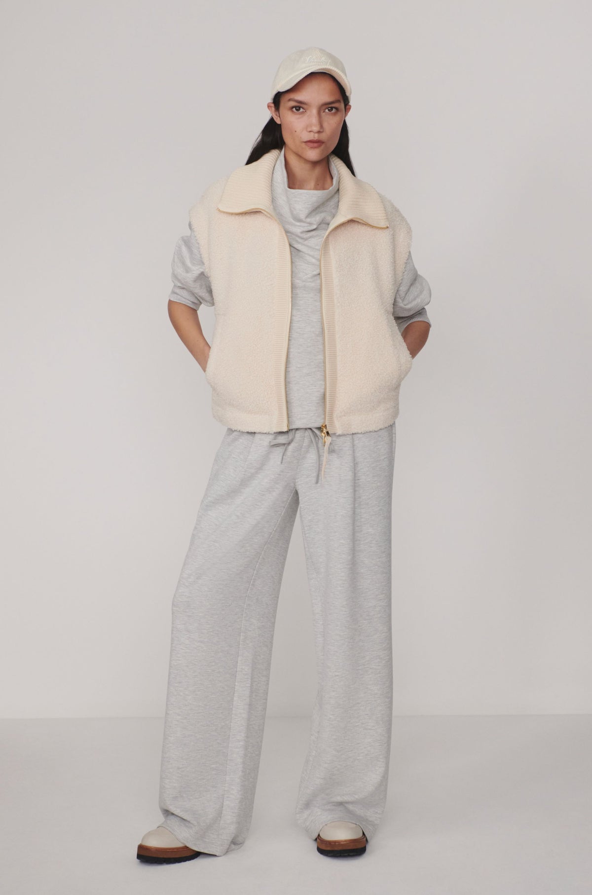 Dominic Sherpa Gilet
