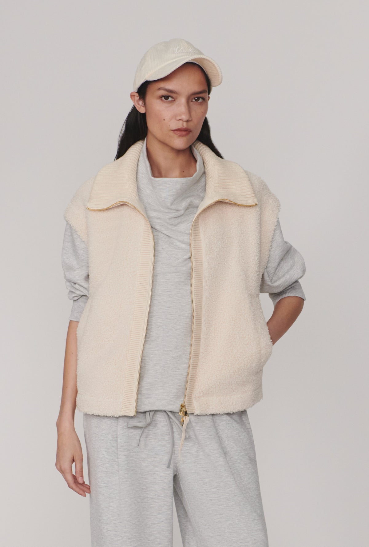 Dominic Sherpa Gilet