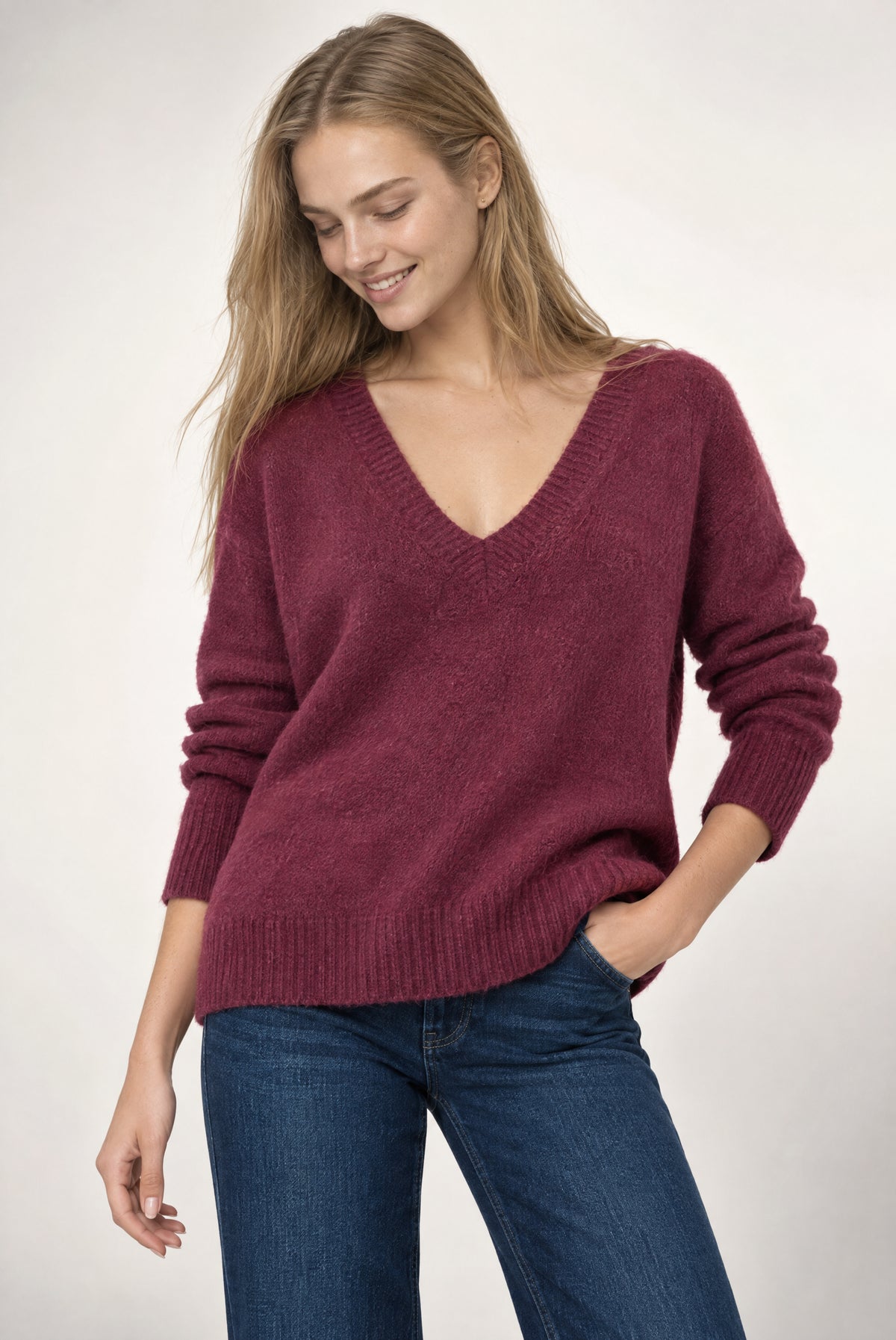 Alex V Neck Sweater In Burgundy