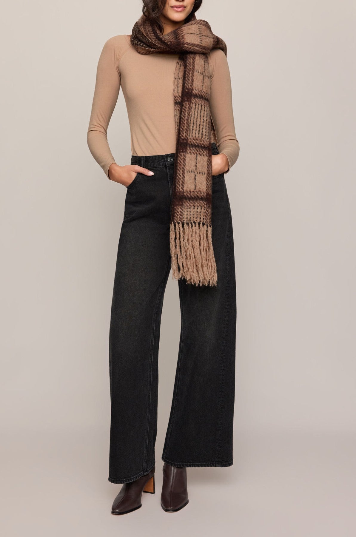 Frostline Plaid Scarf