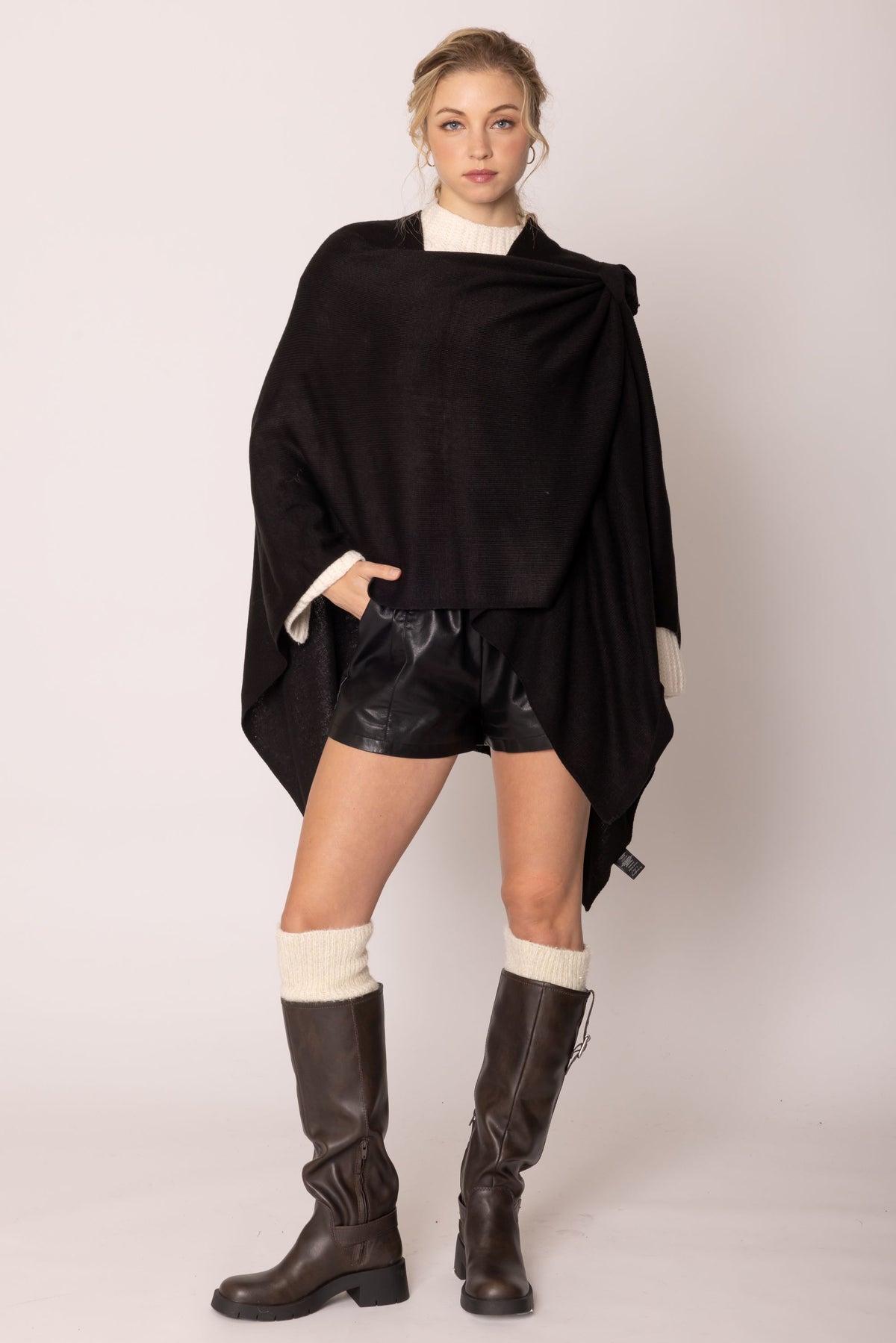 Everyday Shawl In Black