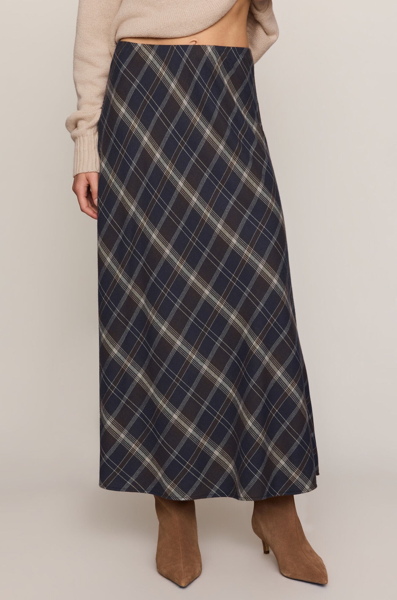 Crestview Plaid Skirt