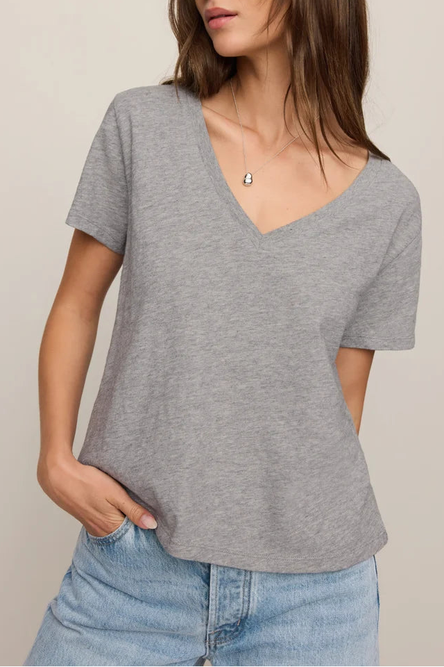 Nomad V Neck Tee In Grey