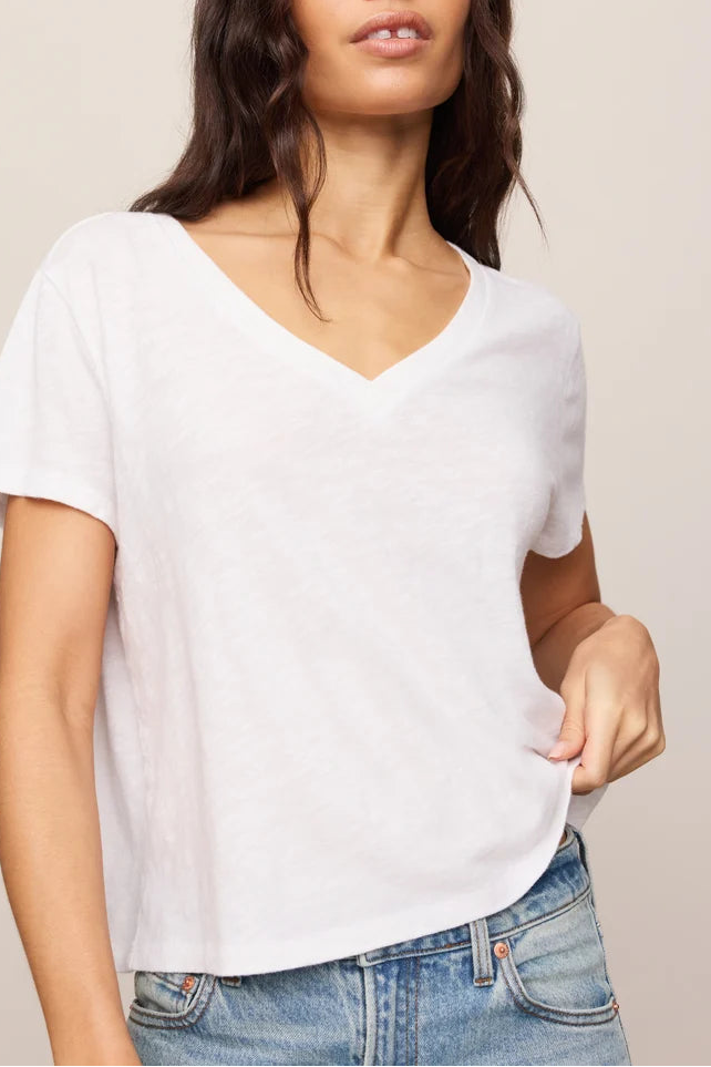 Nomad V Neck Tee In White