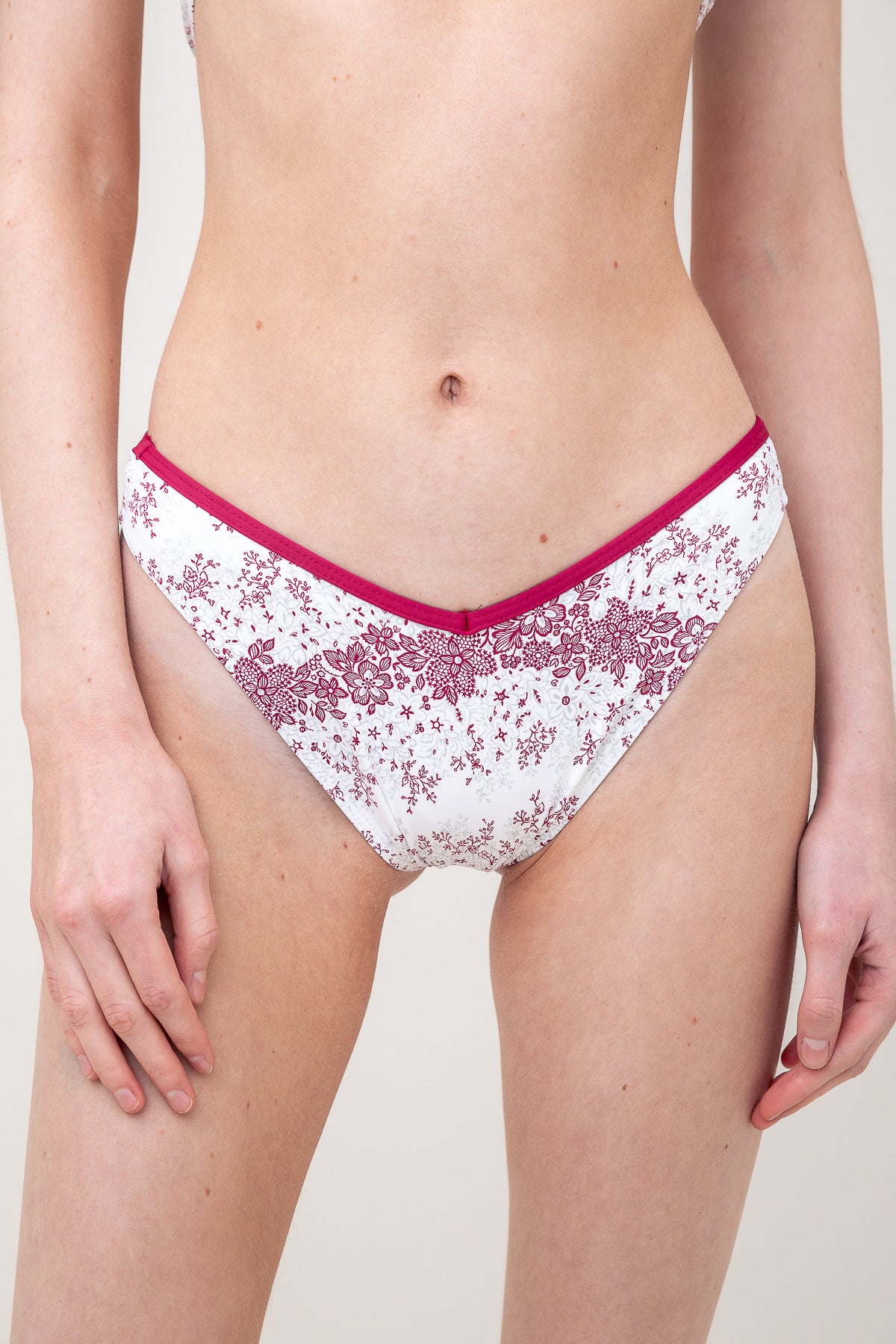 French Holiday Enzo Hipster Bottom