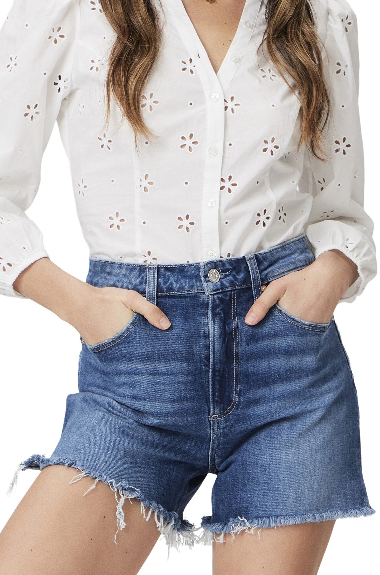 Dani Short With Raw Hem