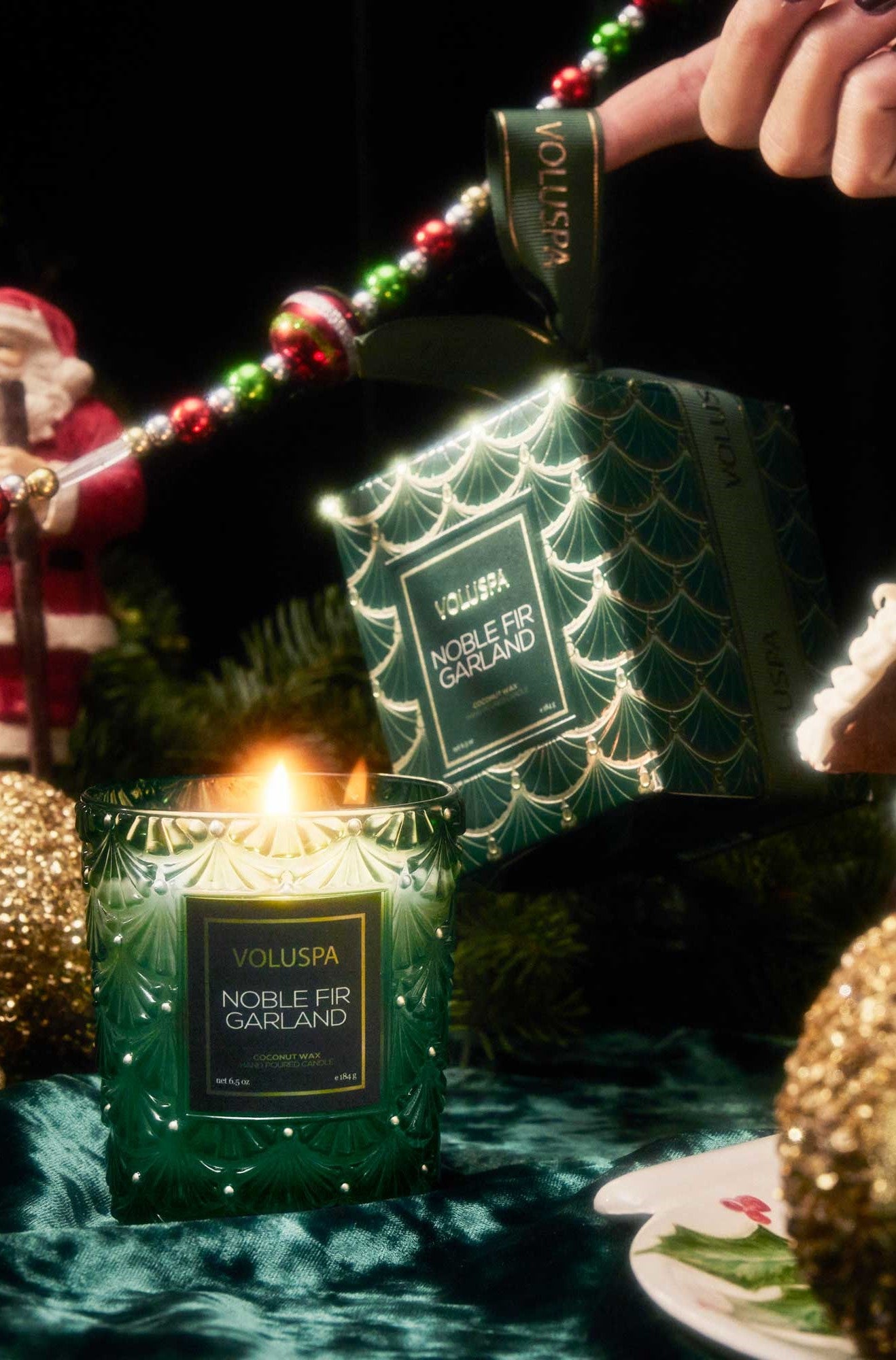 Noble Fir Garland 6.5oz Classic Candle