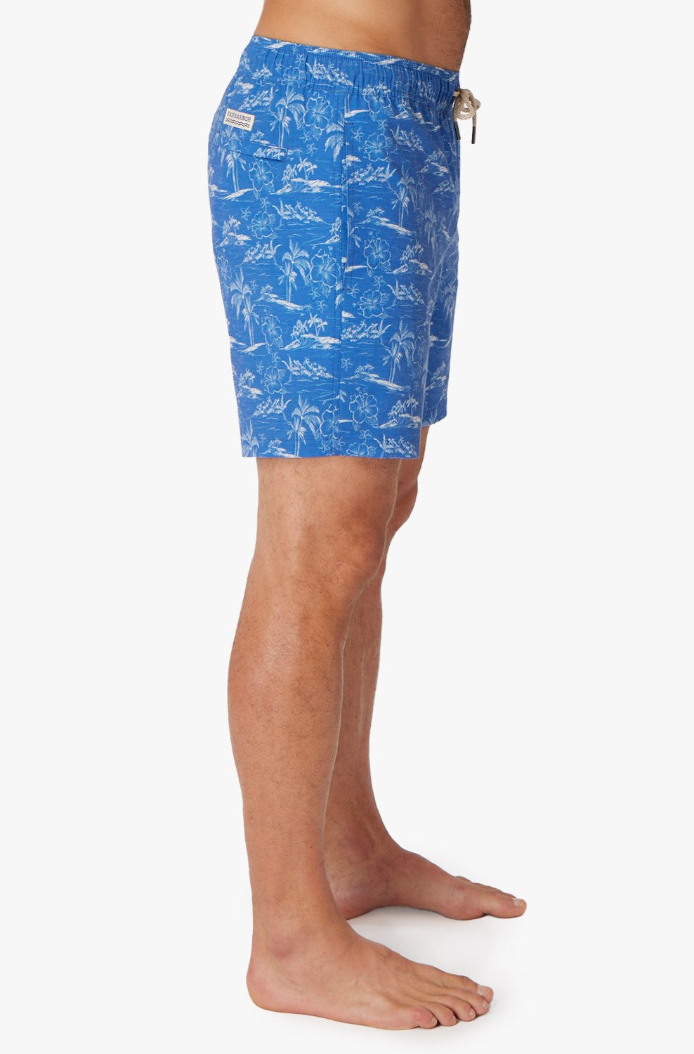 Bayberry Trunk 7 Inch Wavy Sands