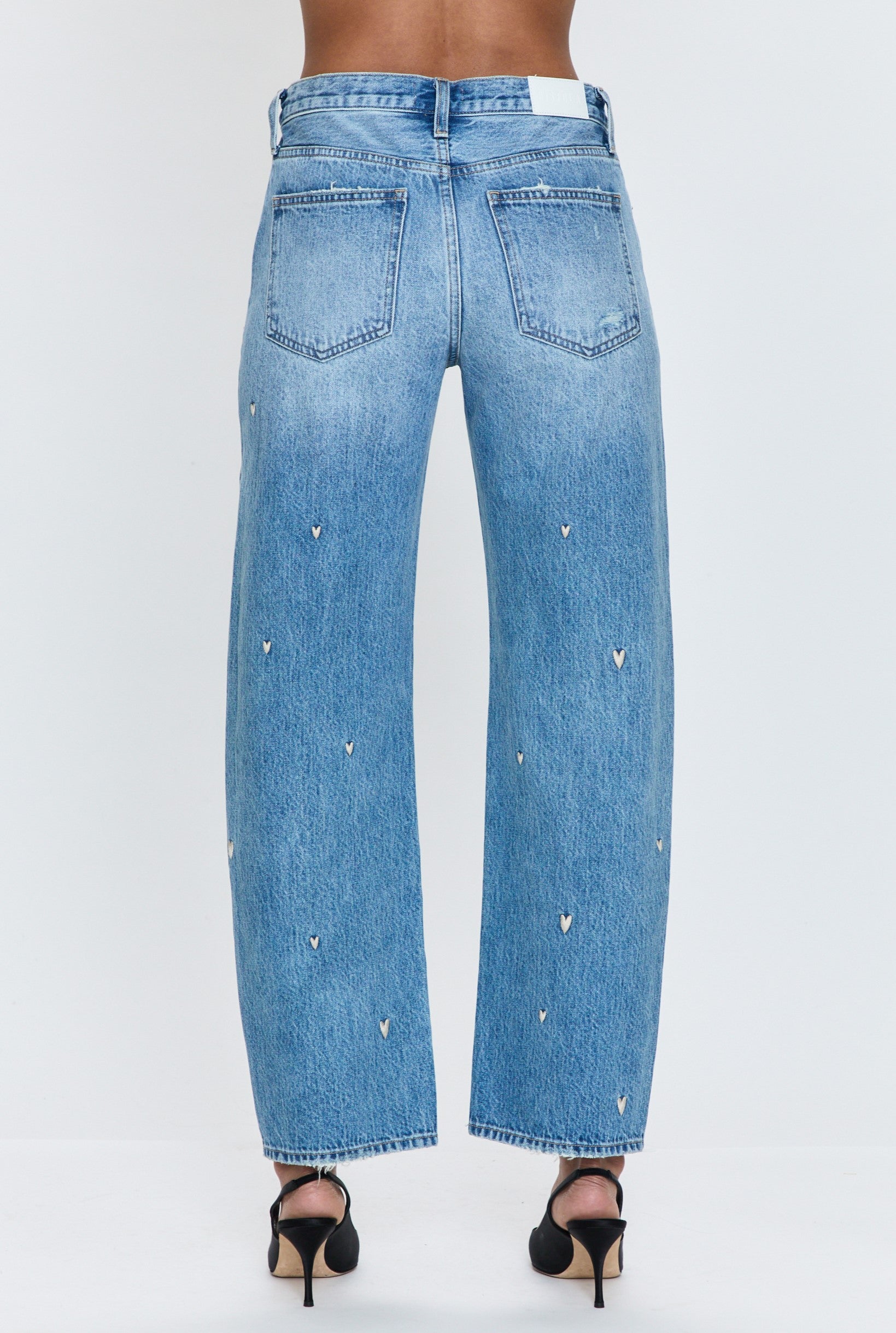 Lexi Mid Rise Bowed Straight