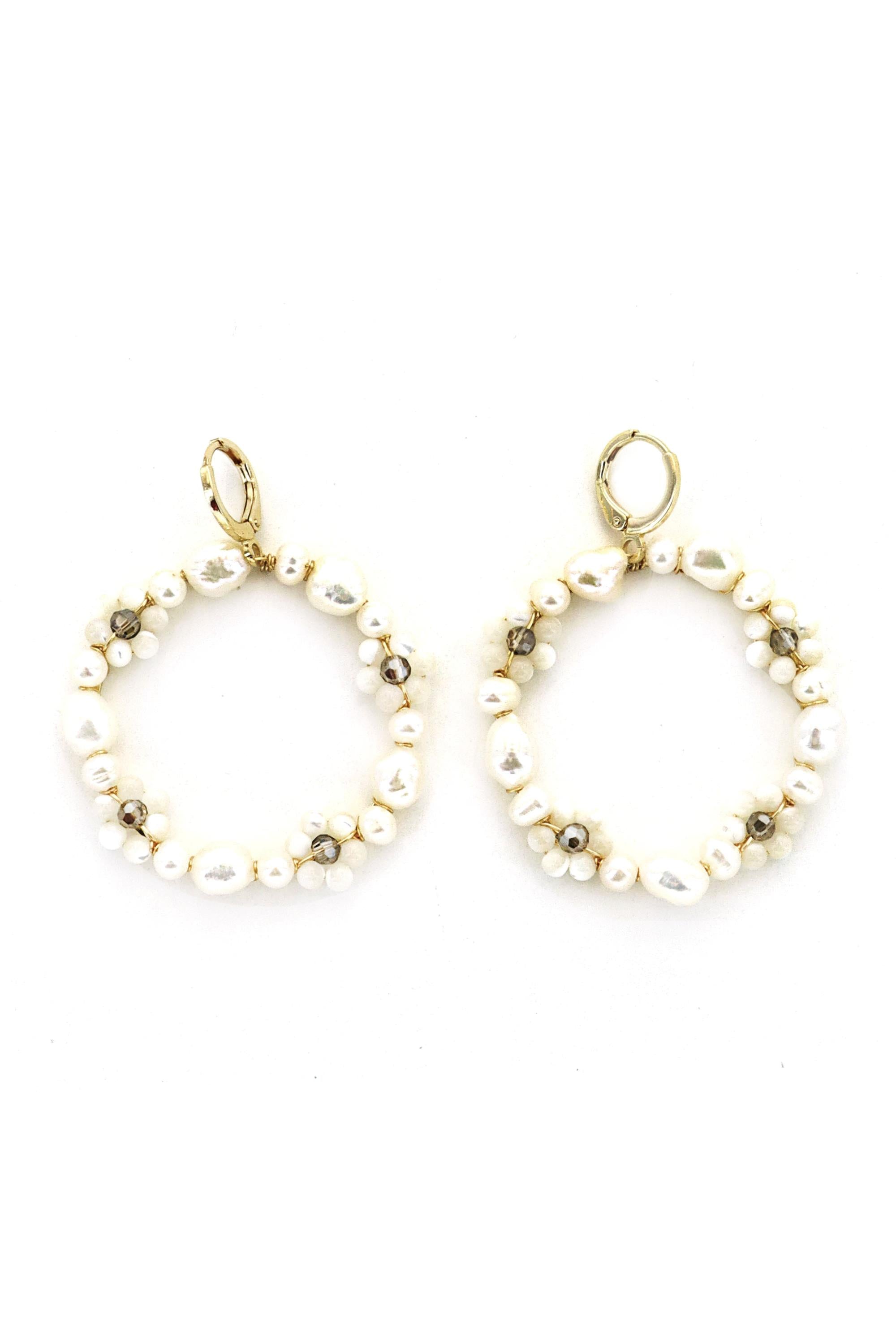 2 In Ear Gold Circle- Wh Wh