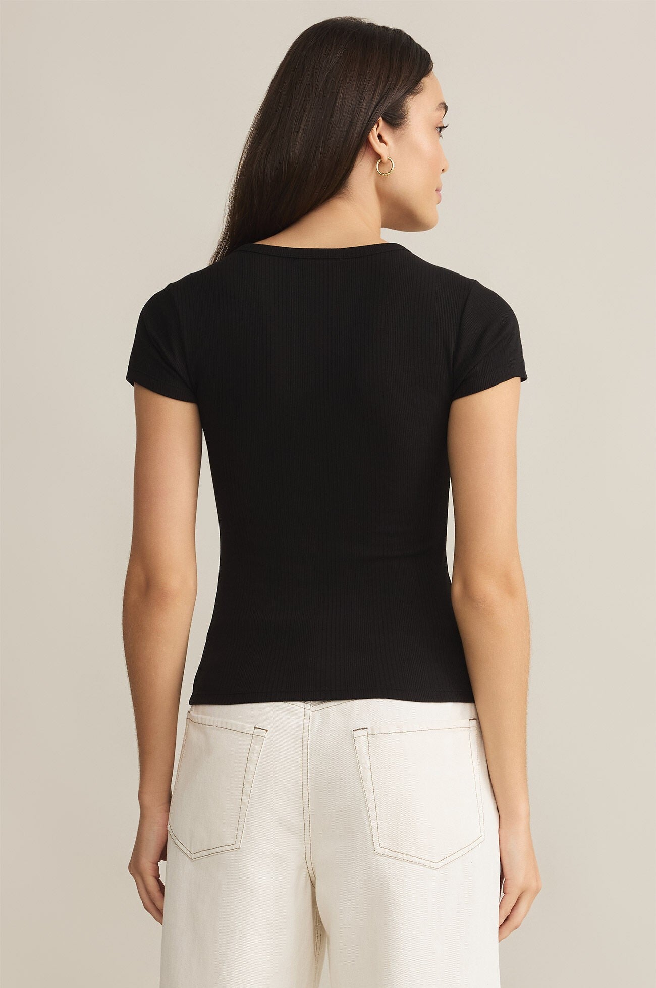 Avery Basic Tee