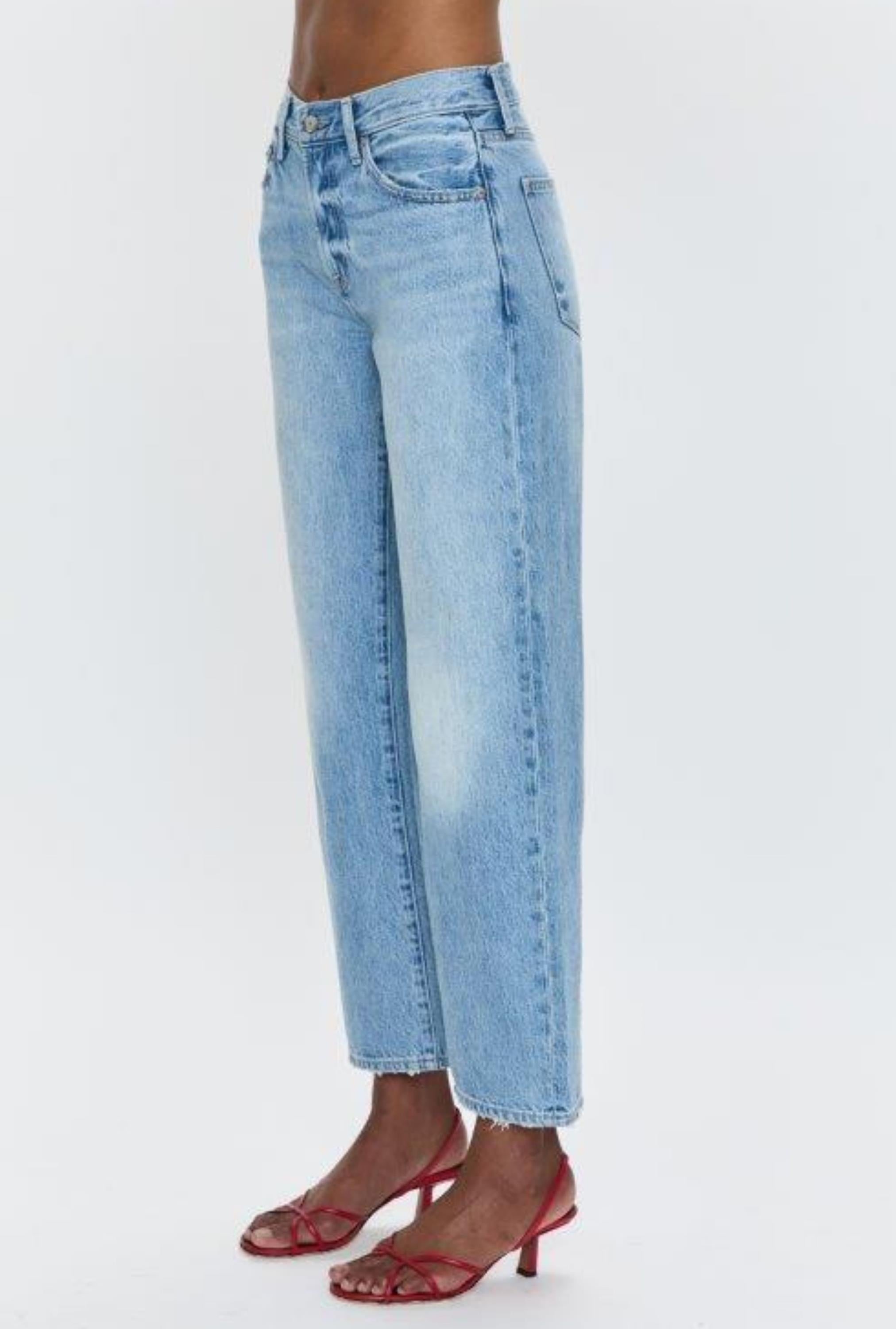 Lexi In Solstice Distressed