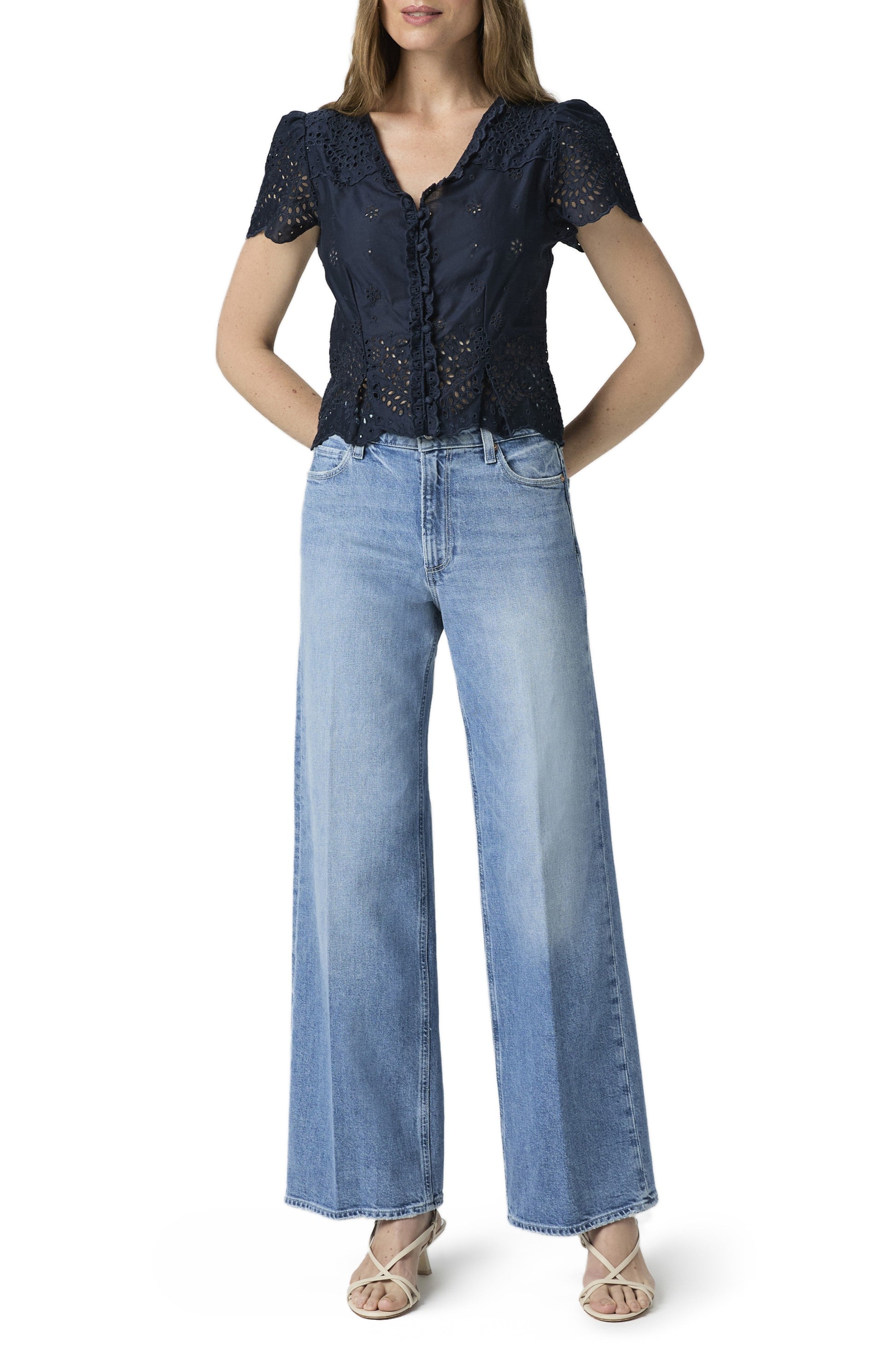 Anessa 31 in Ferrera"