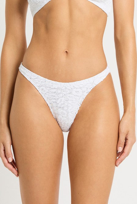 White Leopard Two Tone Scene Brief