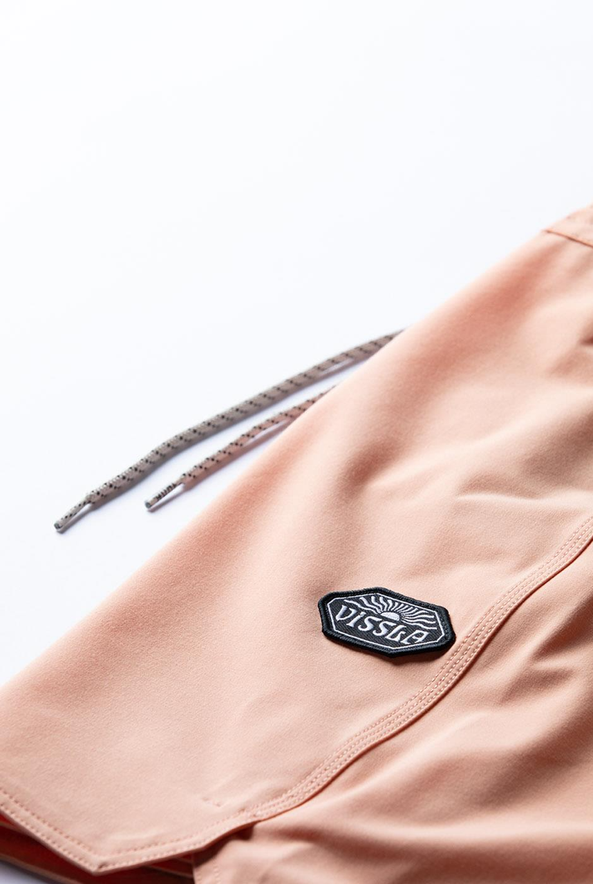 Solid Sets 18.5 in Boardshorts