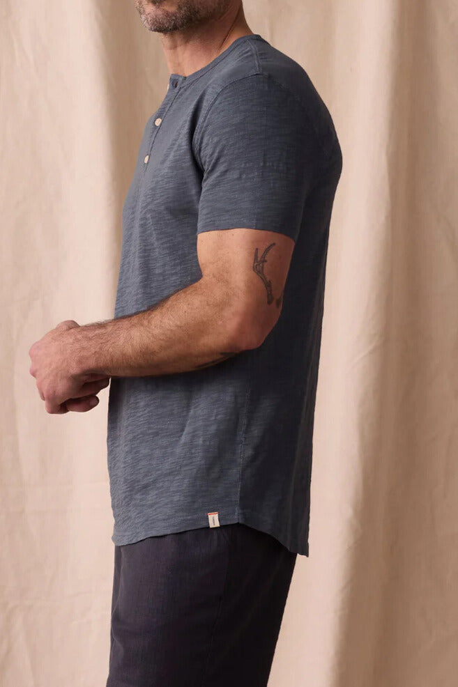 Legacy Jersey Ss Henley