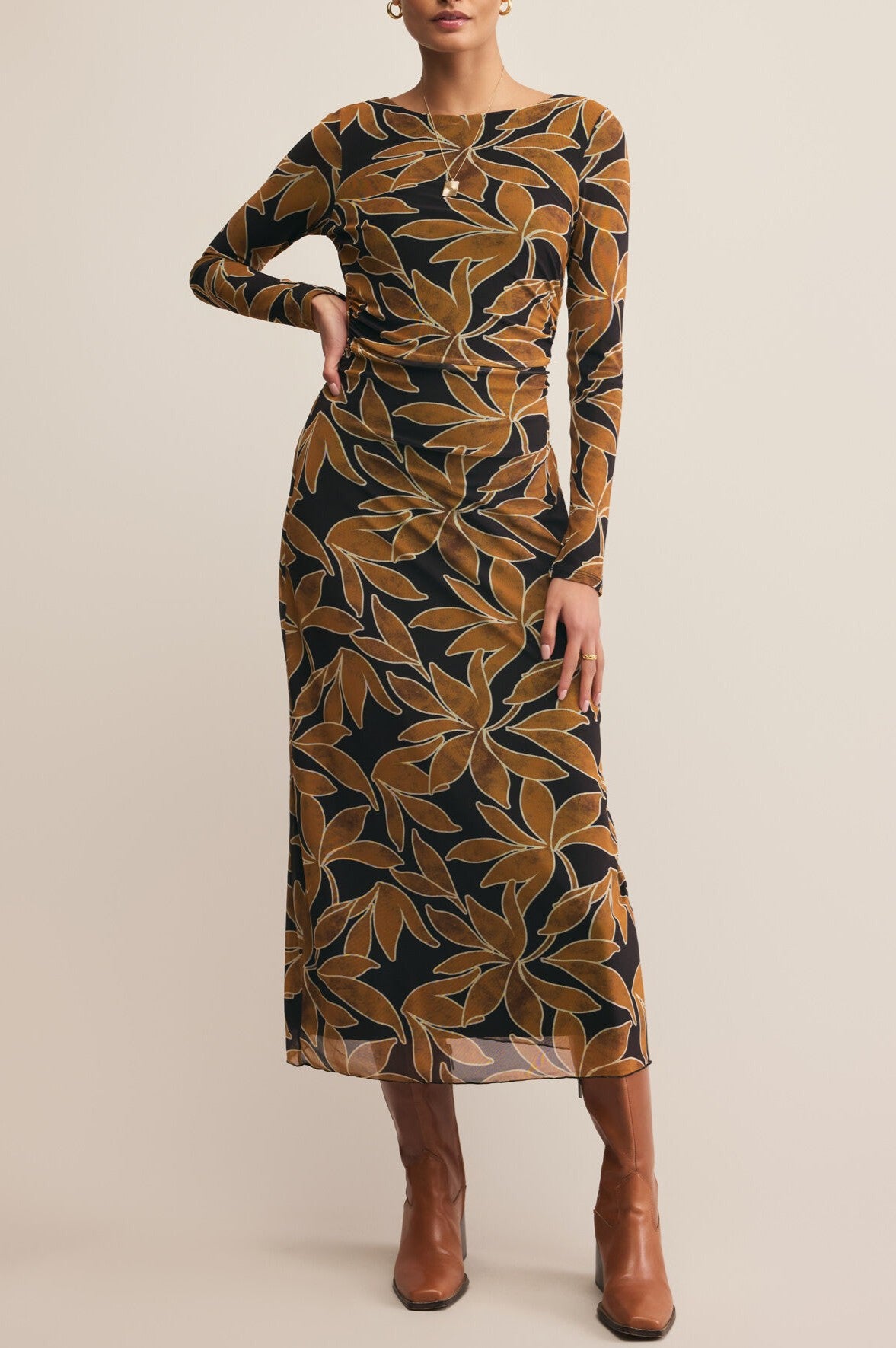 Spellbound Nox Floral Midi Dress