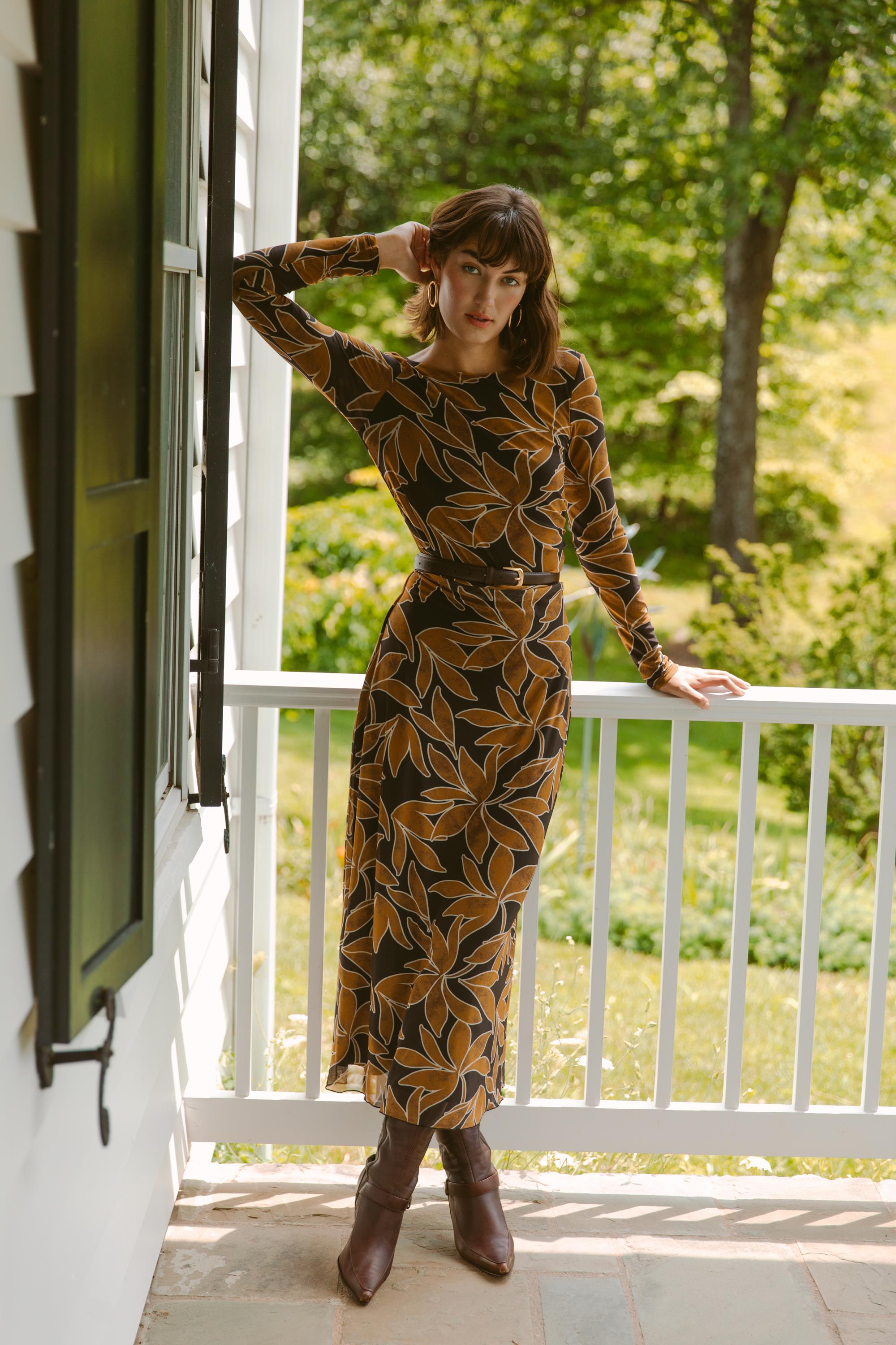 Spellbound Nox Floral Midi Dress