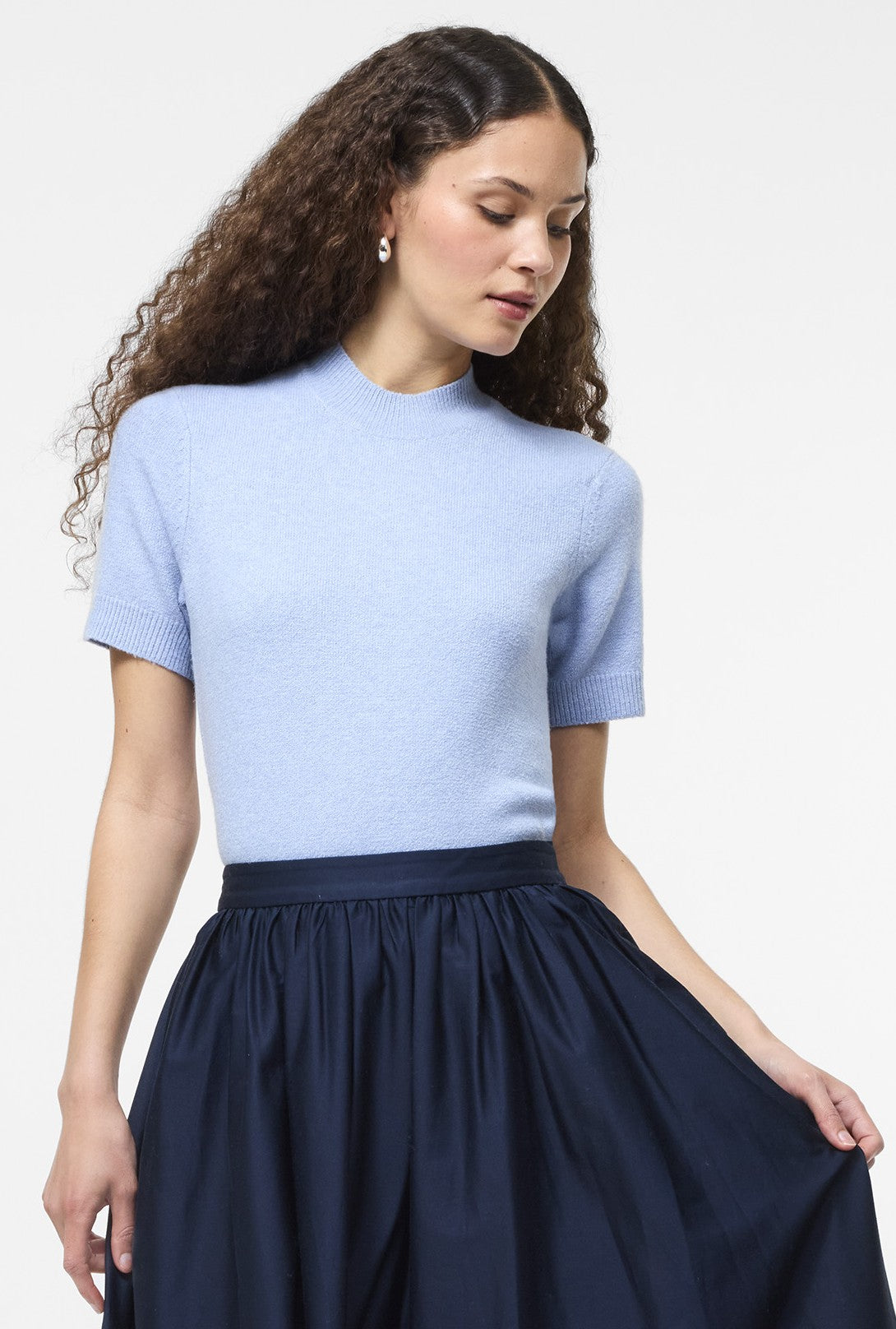 Vhari Mock Neck Short Sleeve Top