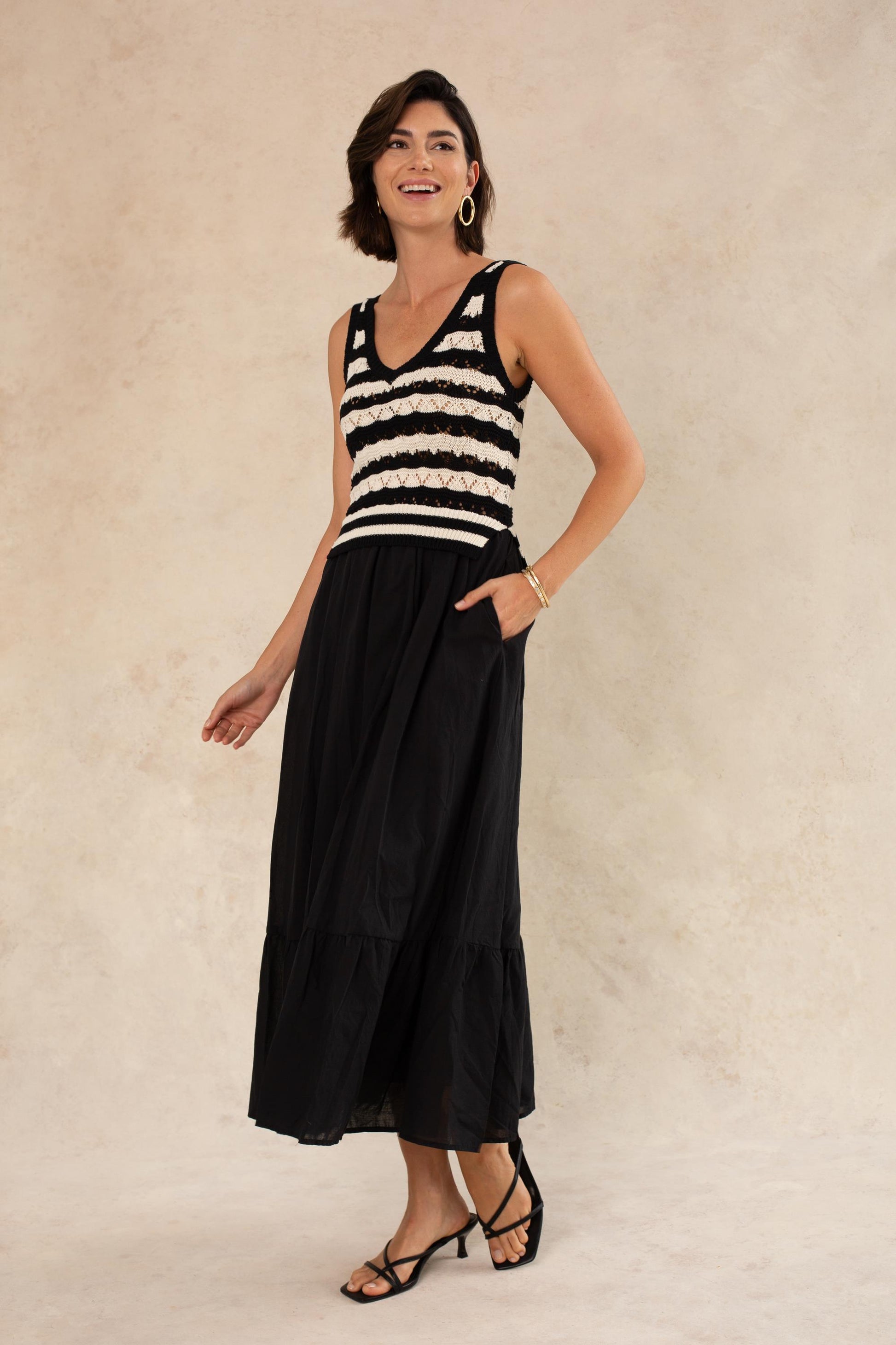 Aries Midi Dress Black/Black South Moon Under Aries Midi Dress Black/Black South Moon Under